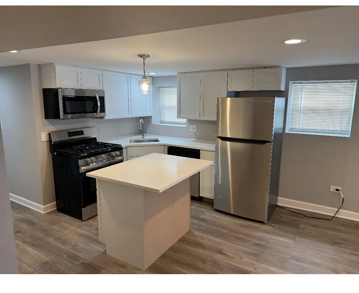 1233 N DAMEN 60622-unit#B-Chicago-IL
