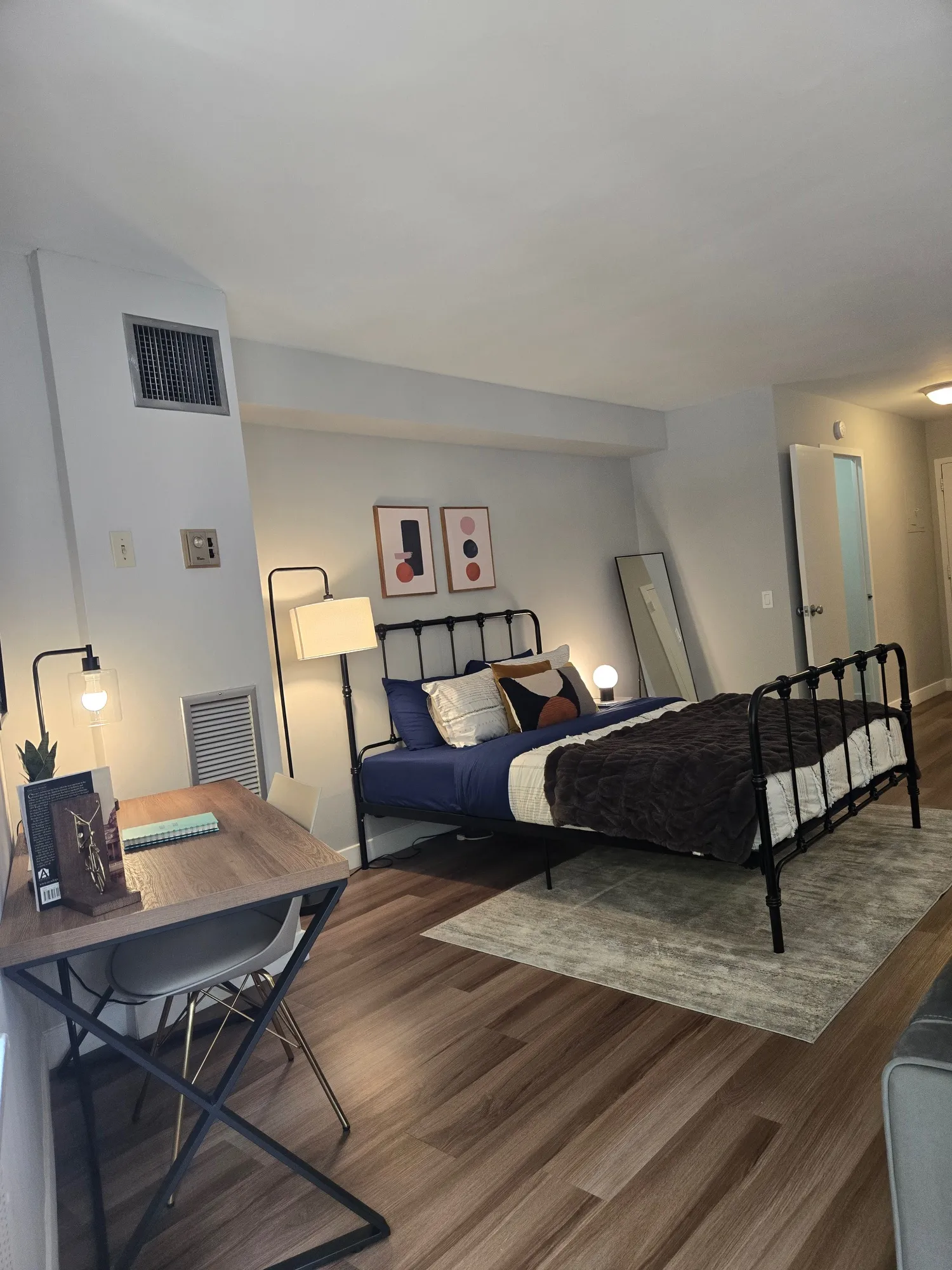 1360 N Lake Shore Dr   60610 60610-unit#2006-Chicago-IL