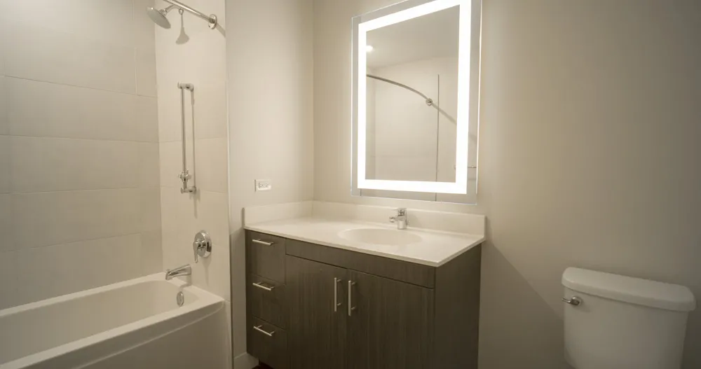 811 W Agatite Ave   60640 60640-unit#1116-Chicago-IL