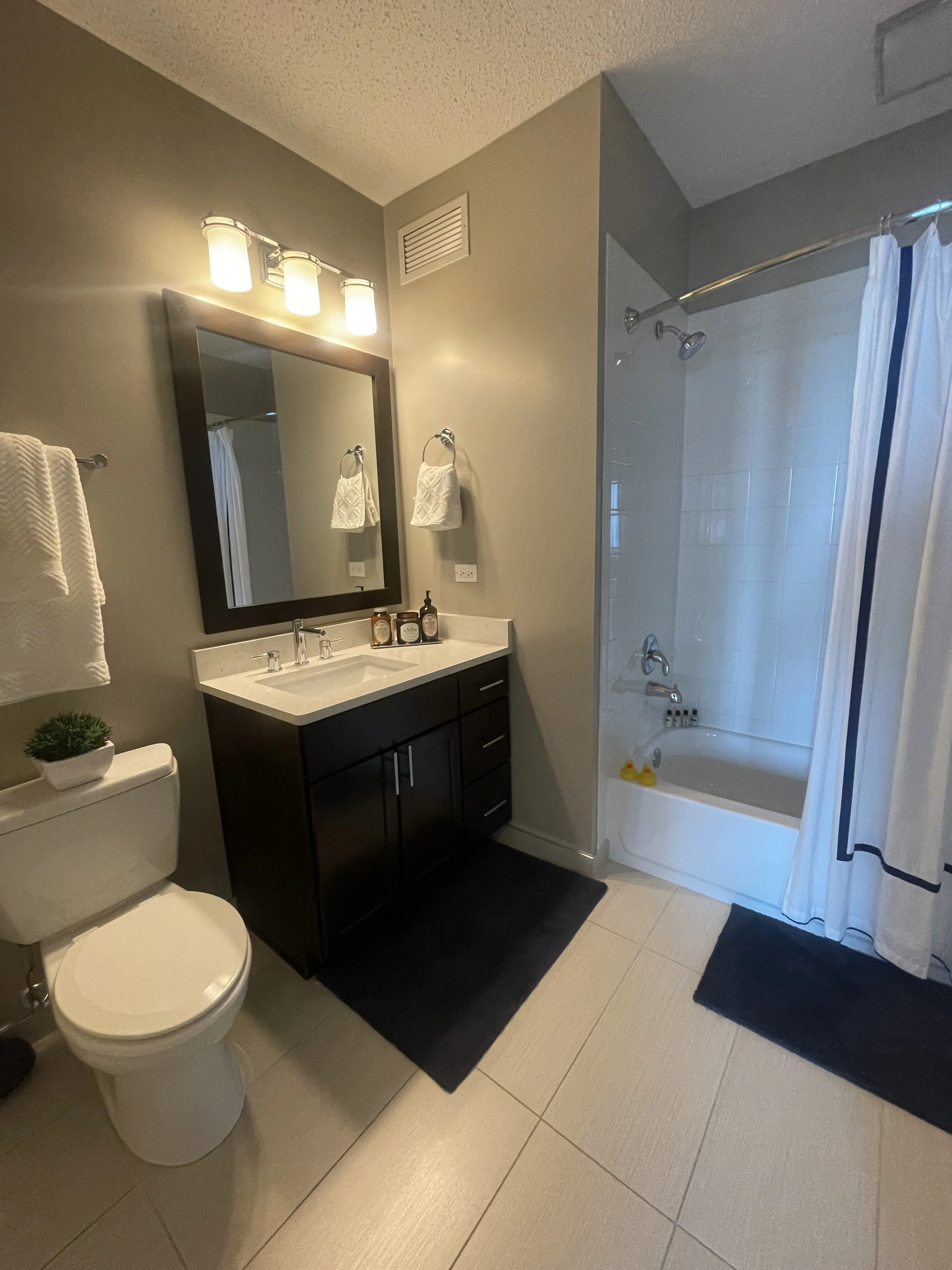 335 E Ohio St 60611 60611-unit#1505-Chicago-IL