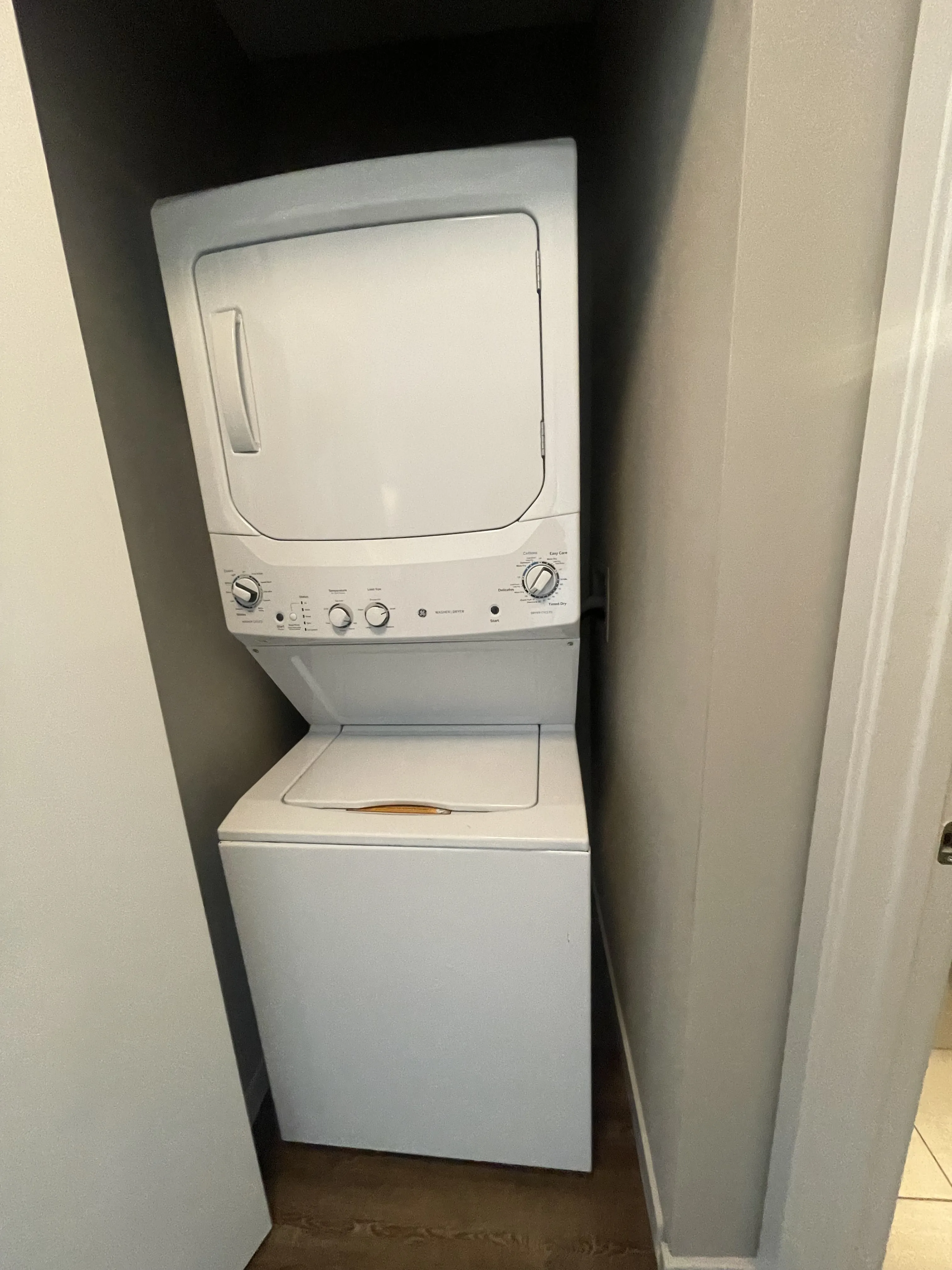 335 E Ohio St 60611 60611-unit#1505-Chicago-IL