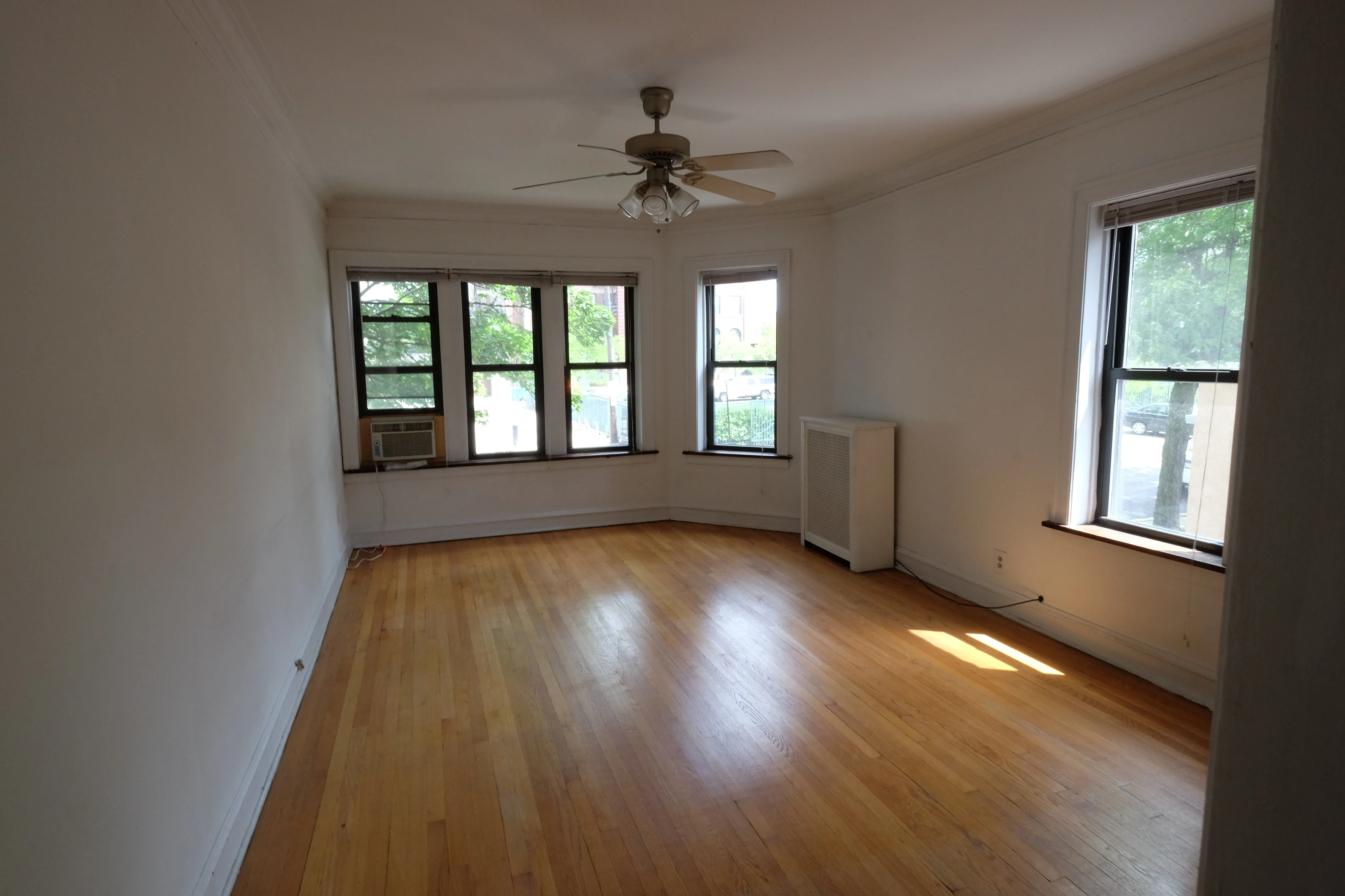 2417 W Sunnyside Ave 60625 60625-unit#2-Chicago-IL