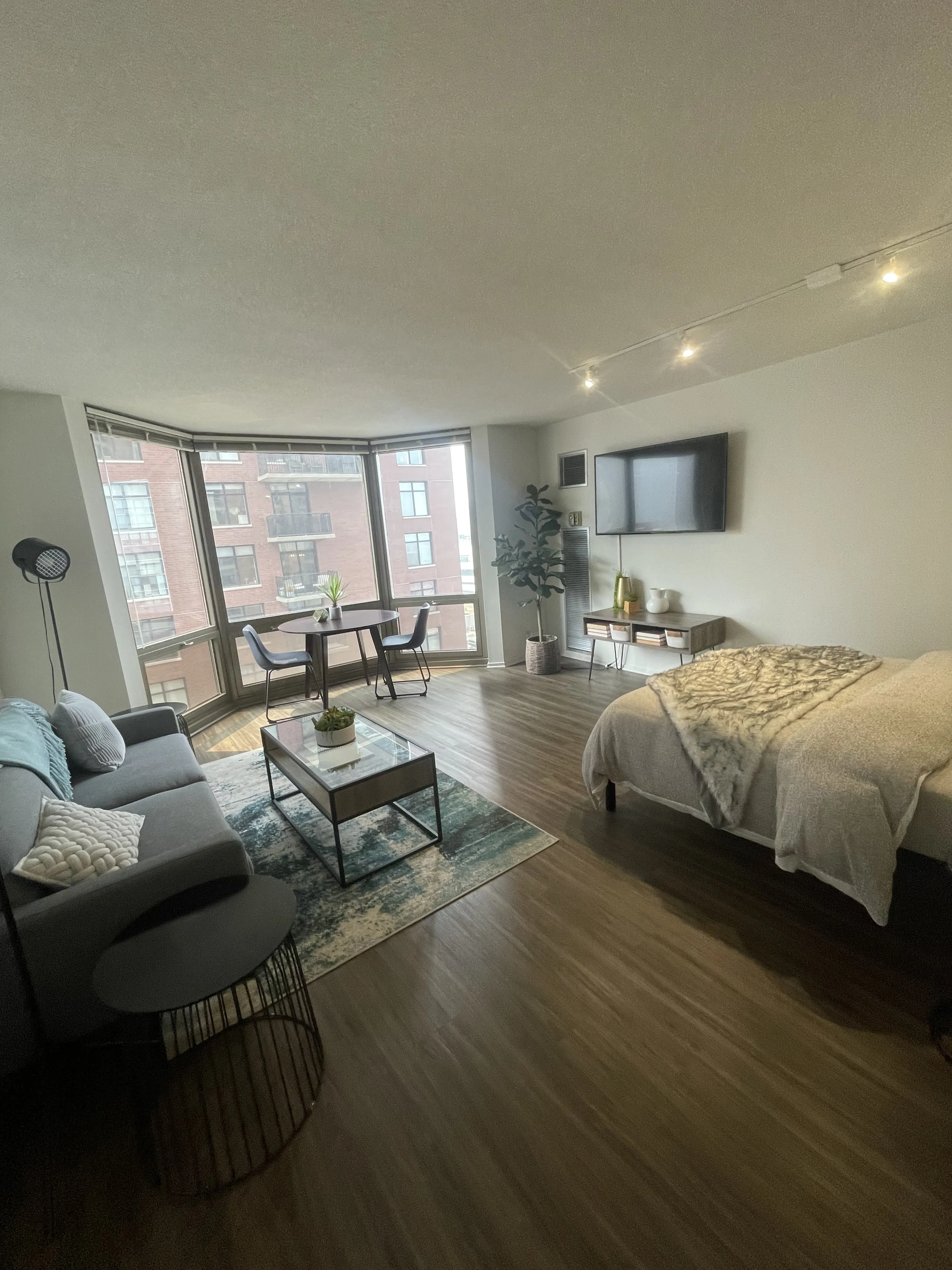 1130 N Dearborn St 60610 60610-unit#1605-Chicago-IL