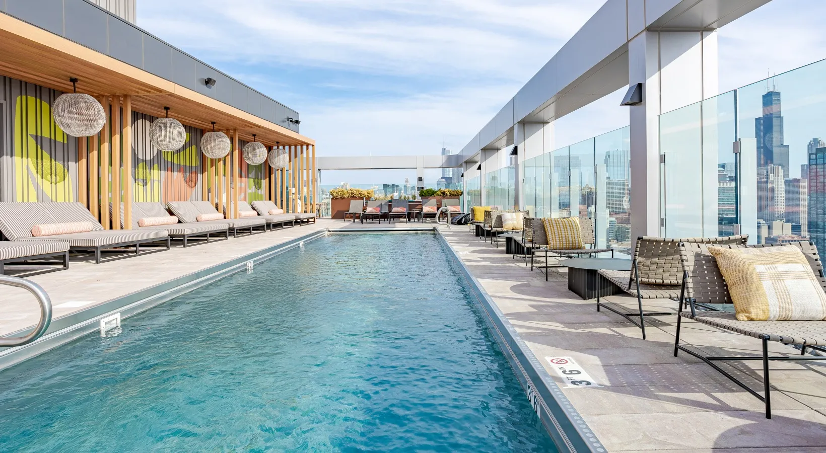 1114 W Carroll Ave  Illinois 60607 60607-Flora-Chicago-IL