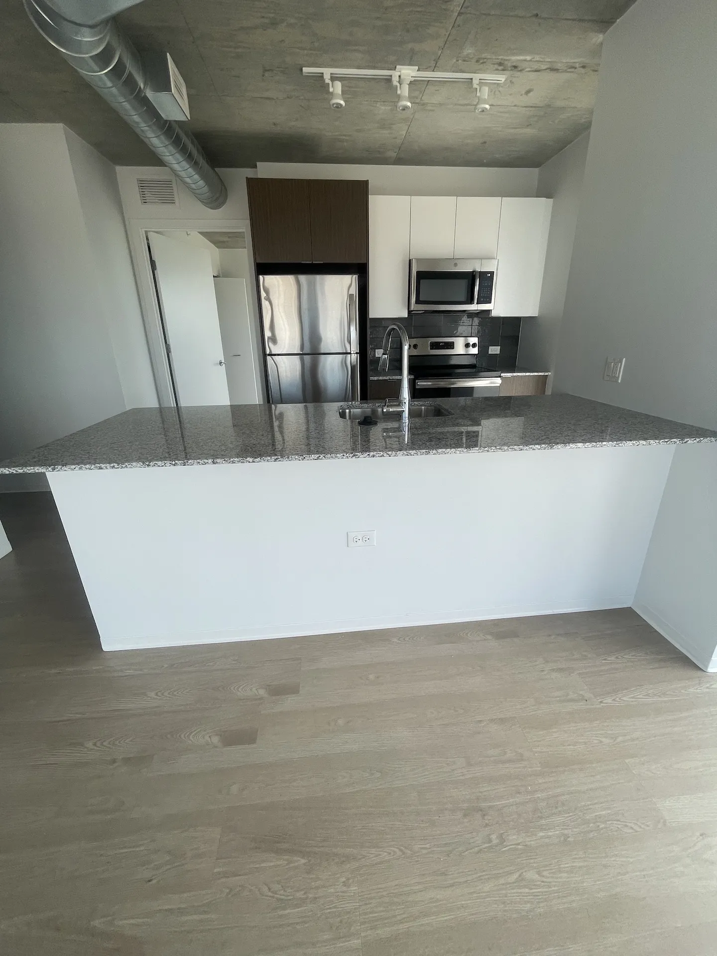 2111 S Wabash Ave   60616 60616-unit#707-Chicago-IL