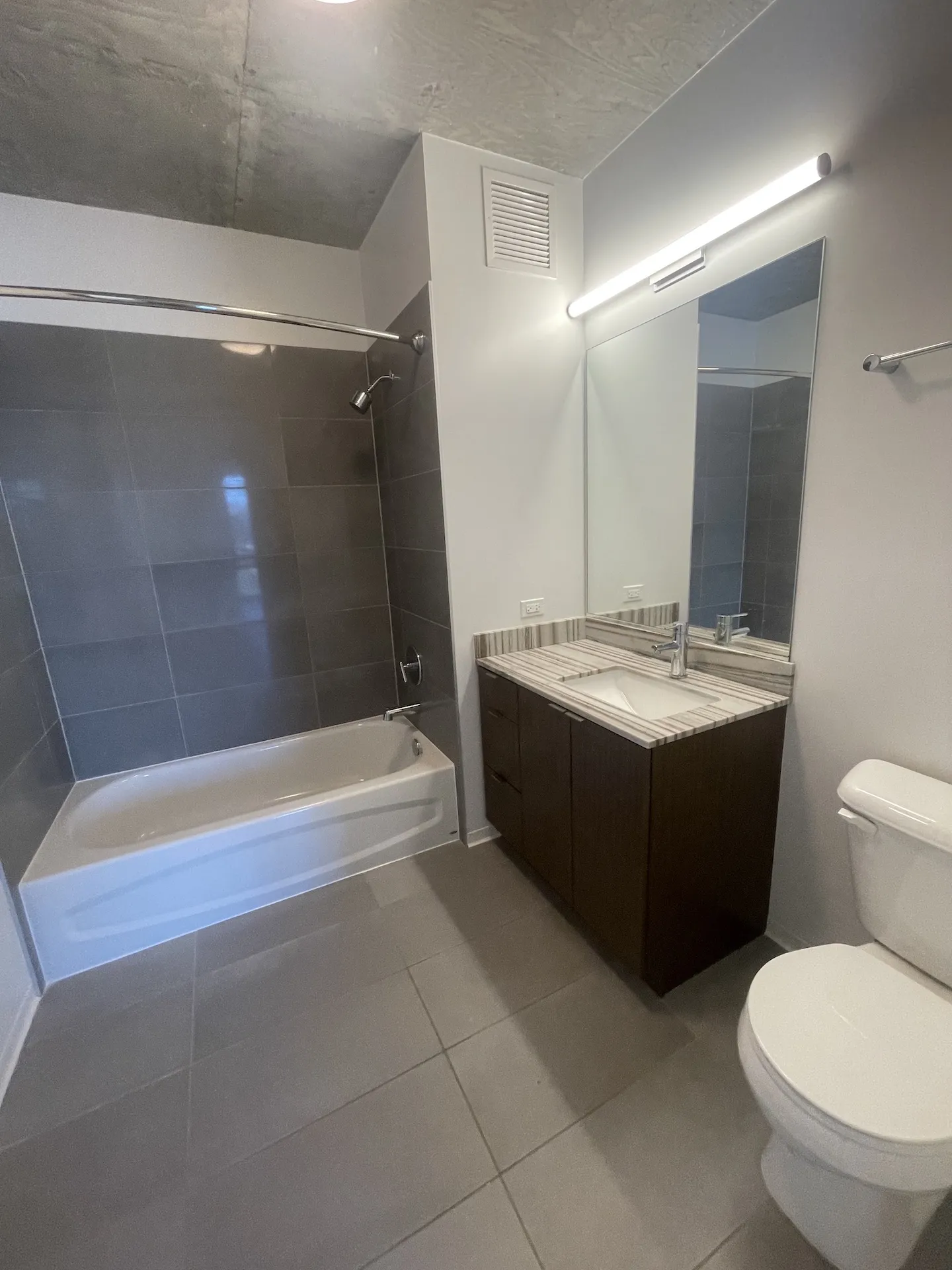 2111 S Wabash Ave   60616 60616-unit#707-Chicago-IL