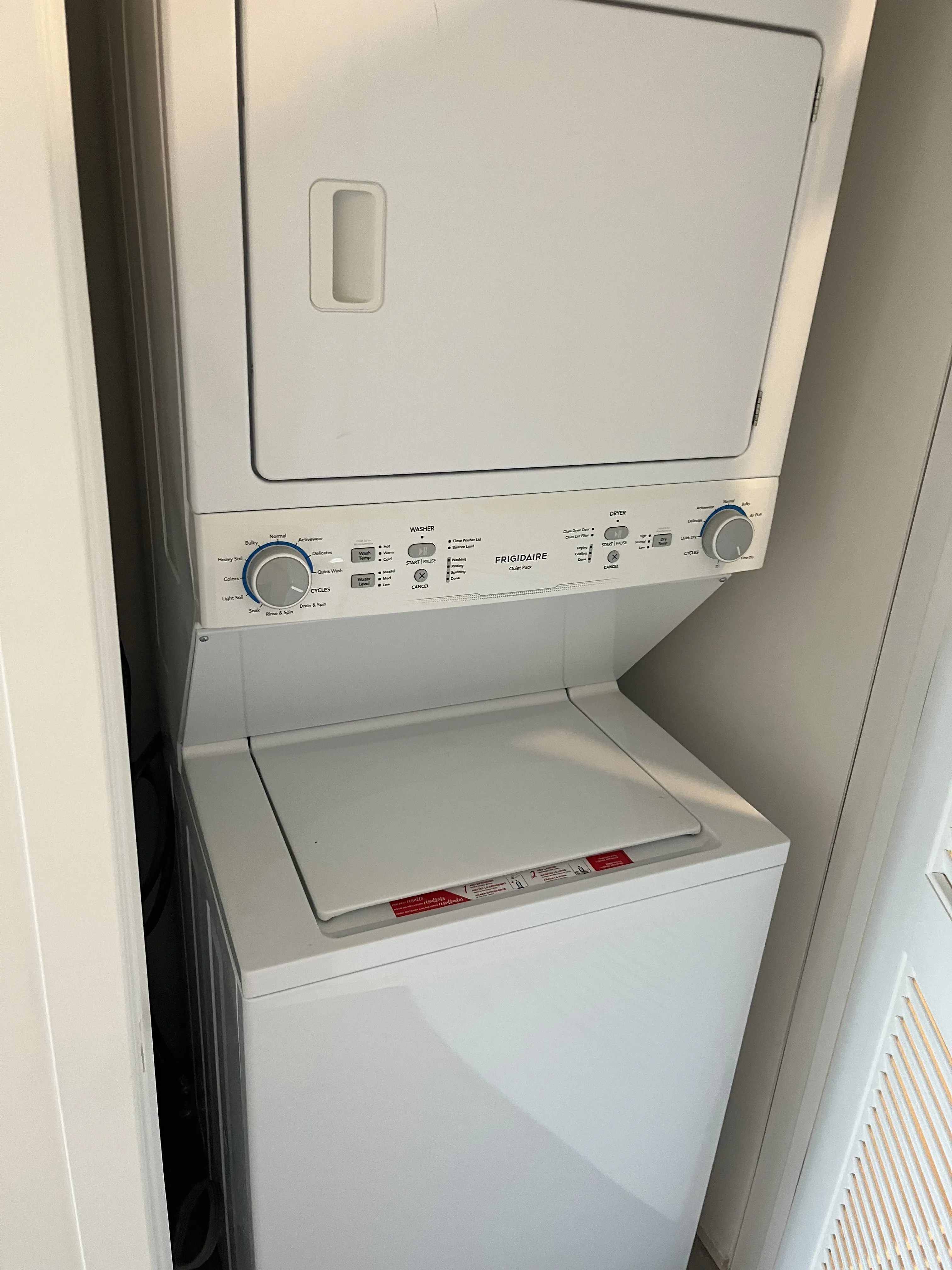 460 W  Ave   60610 60610-unit#1403-Chicago-IL