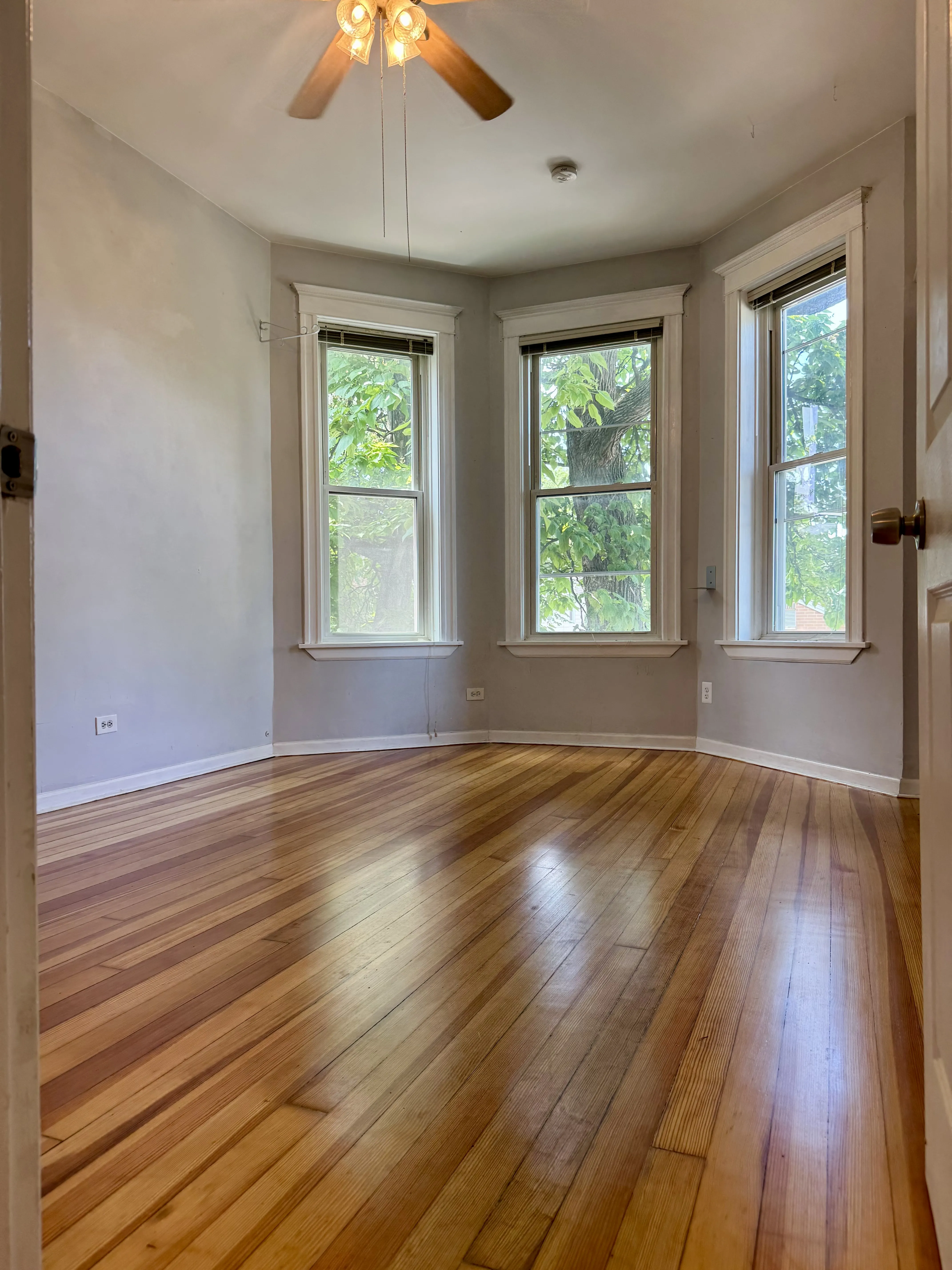 1833 N SAWYER AVE 60647-unit#02-Chicago-IL