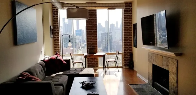 720 N Larrabee St 60654 60654-unit#1602-Chicago-IL