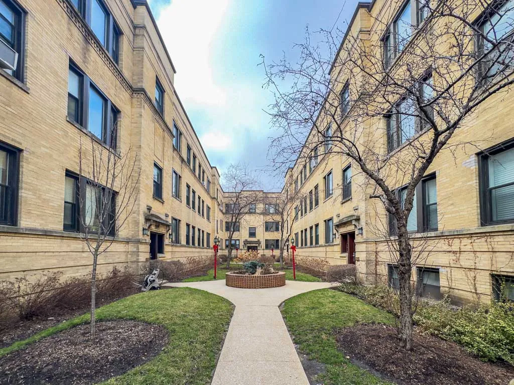 3528 N Broadway, , 60657 60657-unit#E3-Chicago-IL
