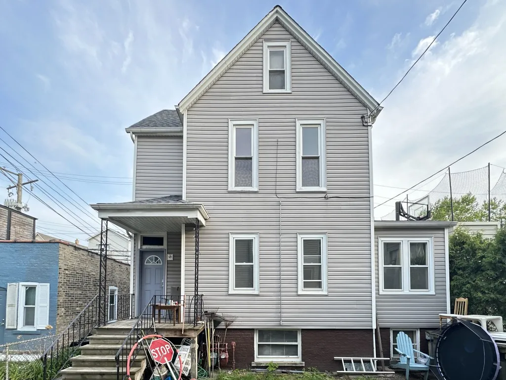 1935 W Berteau, , 60613 60613-unit#CH2-Chicago-IL