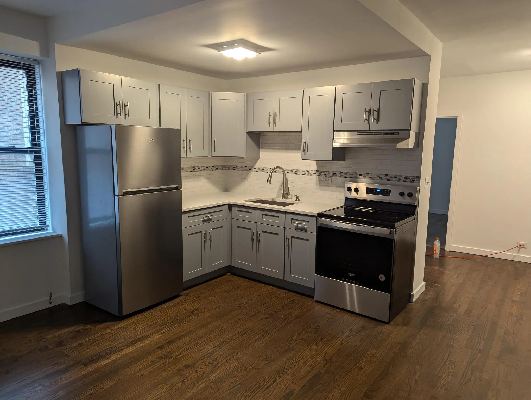 5726 N Winthrop Ave 60660 60660-unit#203-Chicago-IL