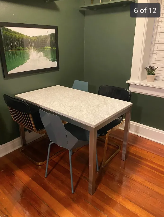 917 W WOLFRAM ST 60657-Wolfram Apartments-unit#Apt G-Chicago-IL