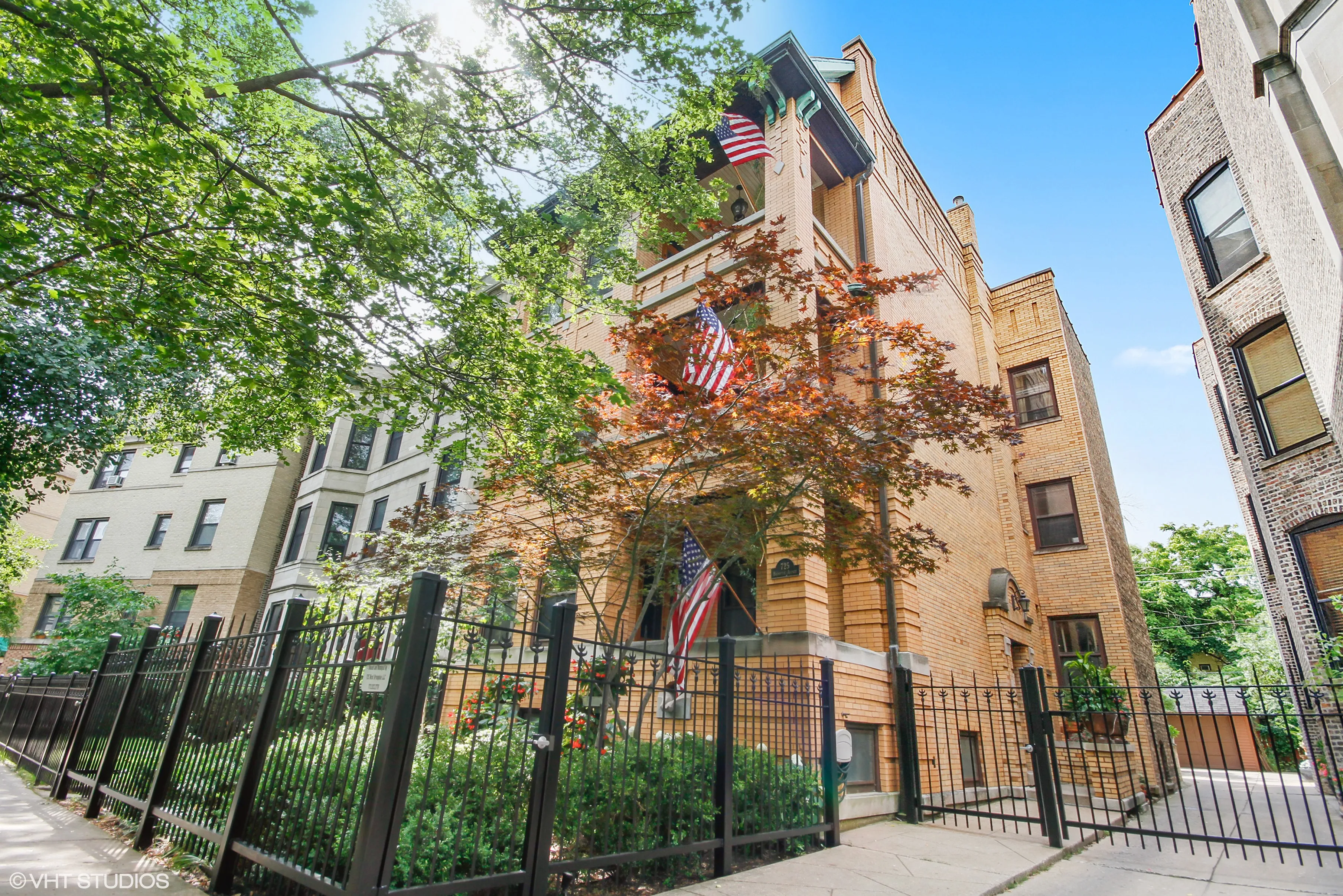 725 W Brompton Ave 60657 60657-Brompton Apartments-unit#2-Chicago-IL