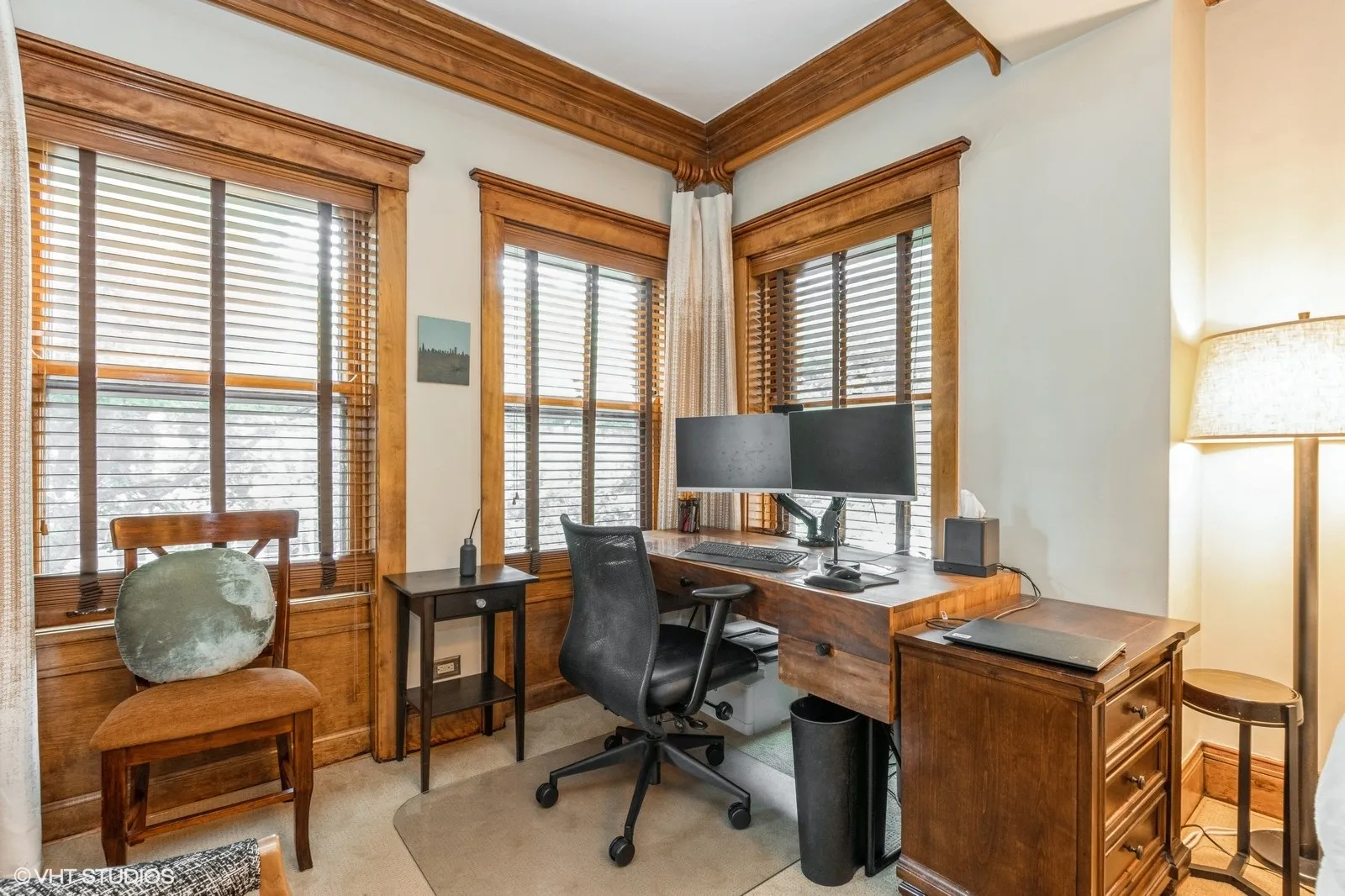 725 W Brompton Ave 60657 60657-Brompton Apartments-unit#2-Chicago-IL