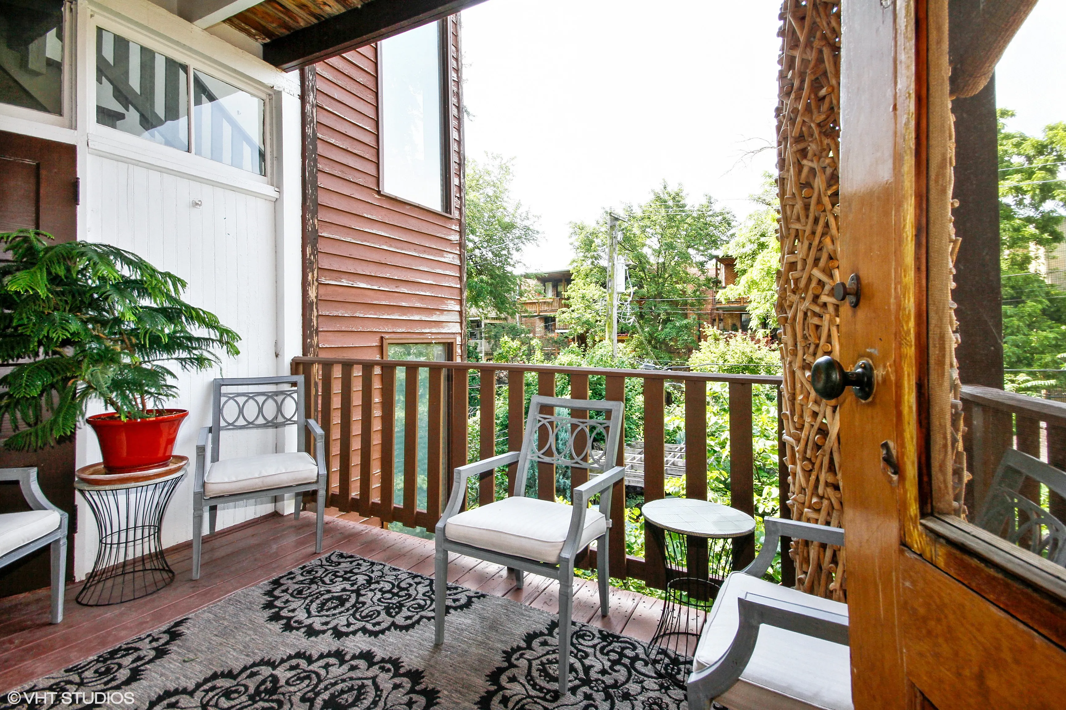 725 W Brompton Ave 60657 60657-Brompton Apartments-unit#2-Chicago-IL