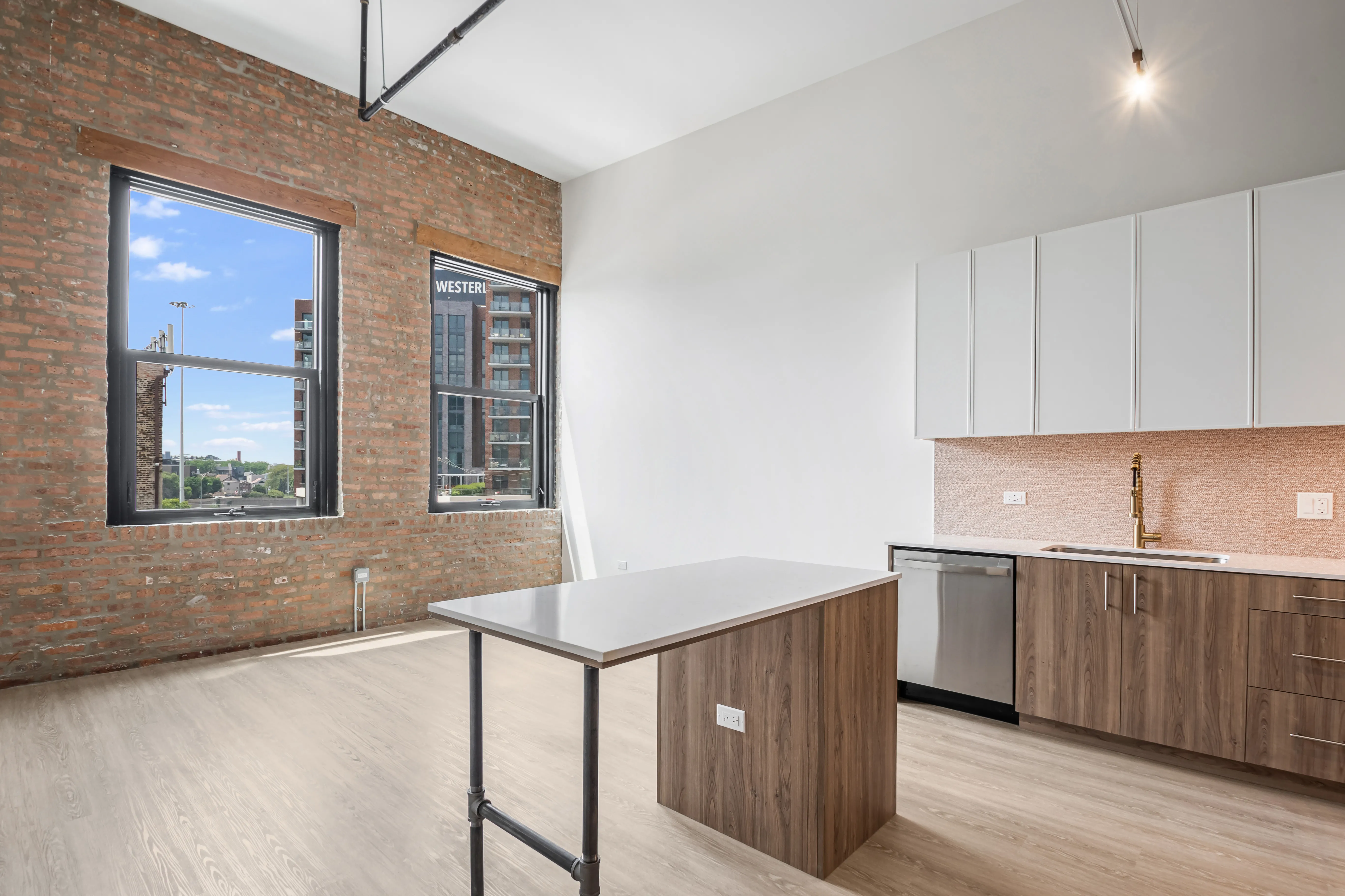 1040 W Huron St 60642 60642-Lofts at Avenir-unit#103-Chicago-IL