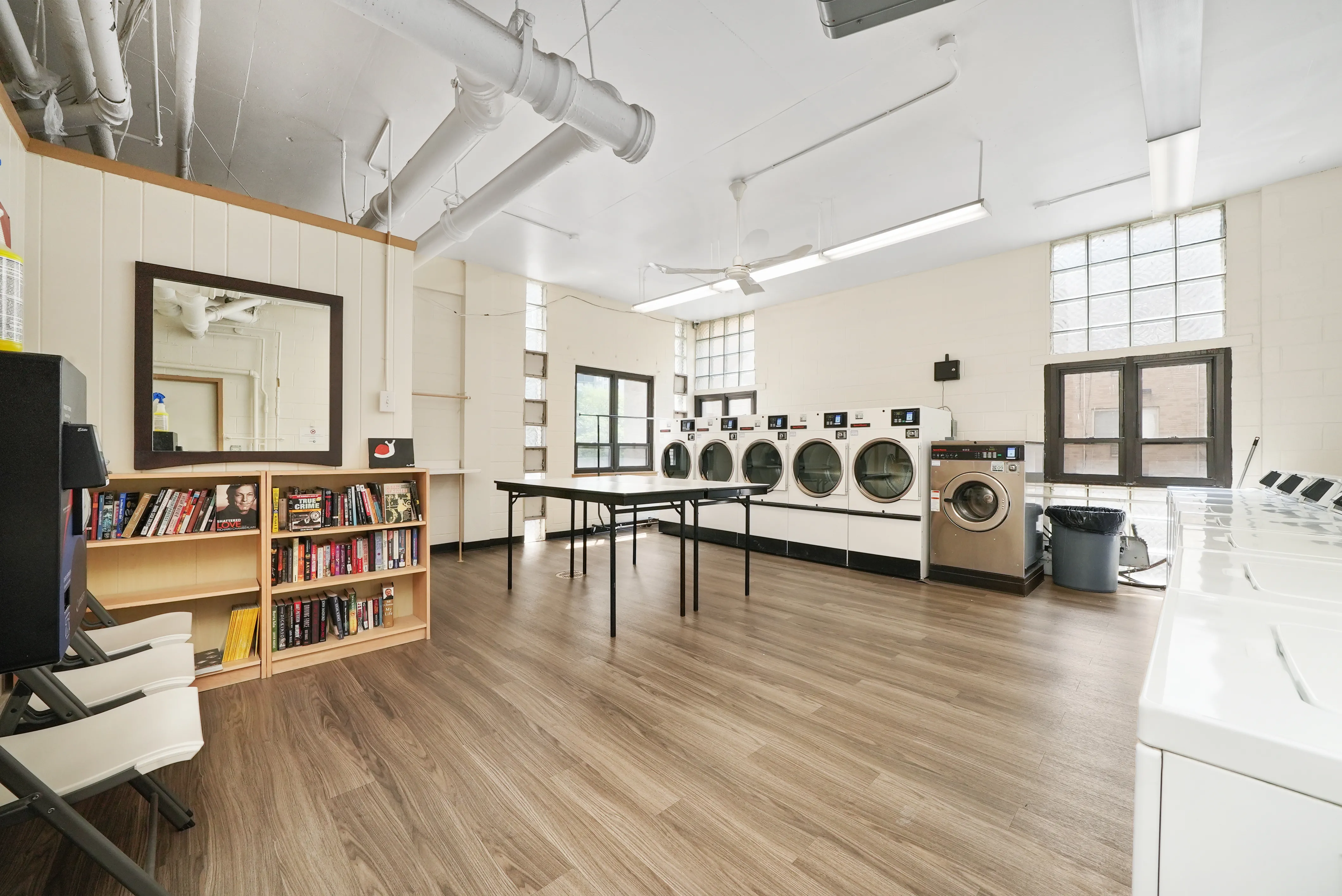 5740 N Sheridan Rd   60660 60660-unit#5c-Chicago-IL