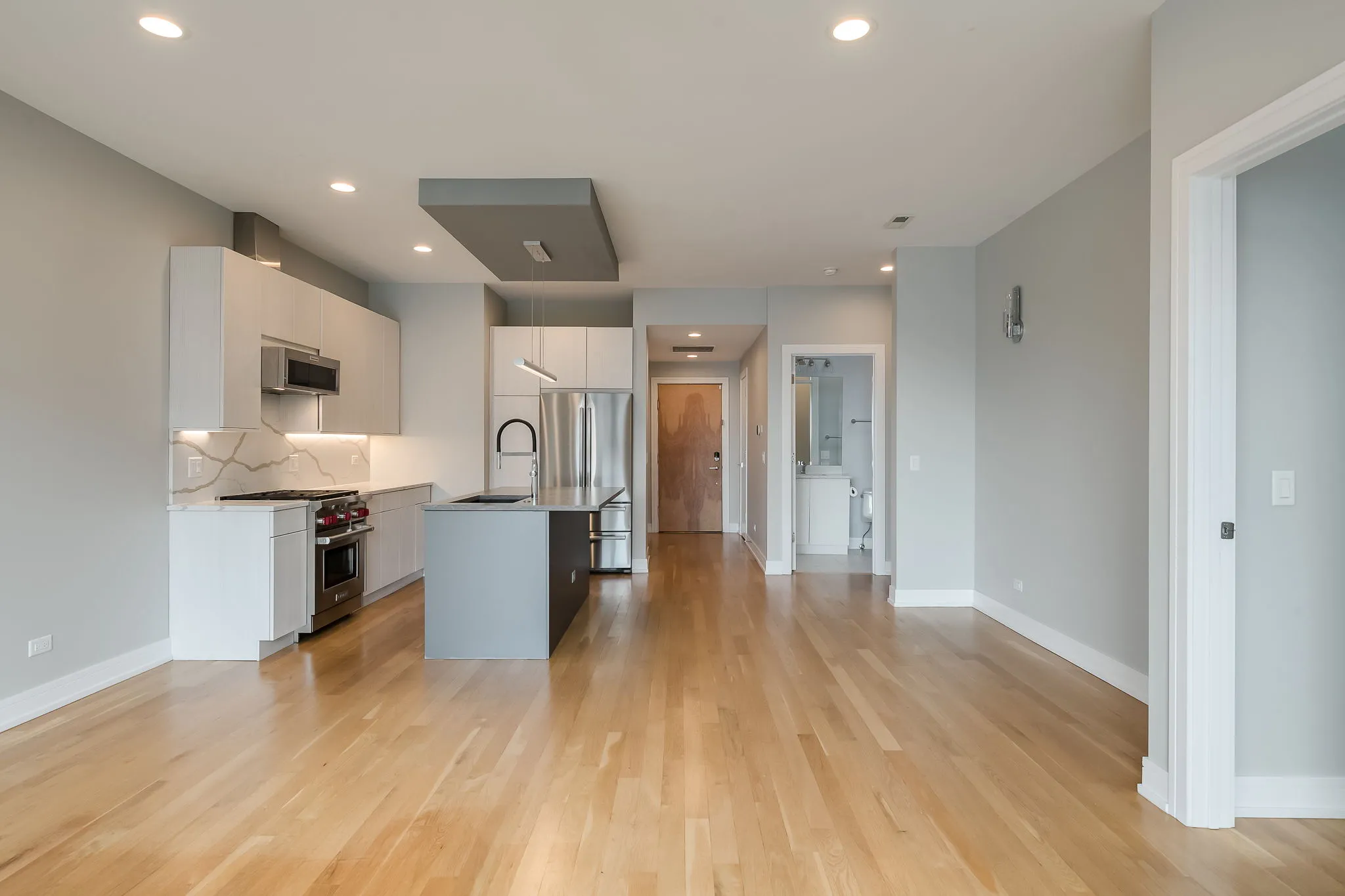 680 N Milwaukee Ave 60642 60642-unit#604-Chicago-IL