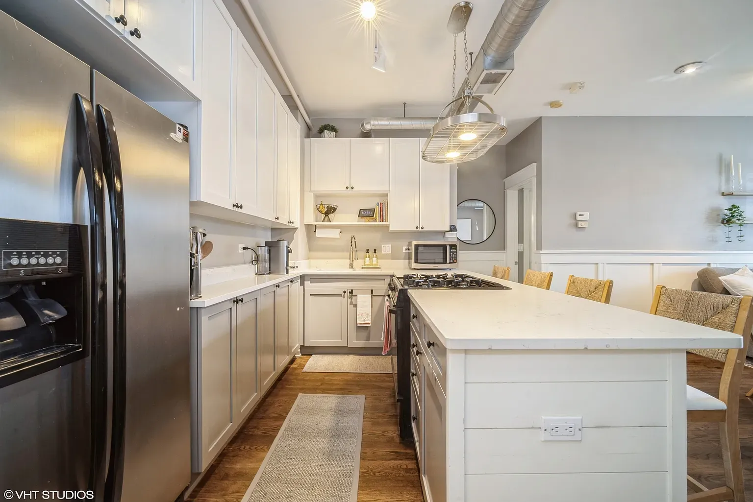 1735 W Diversey Pkwy 60614 60614-unit#104-Chicago-IL