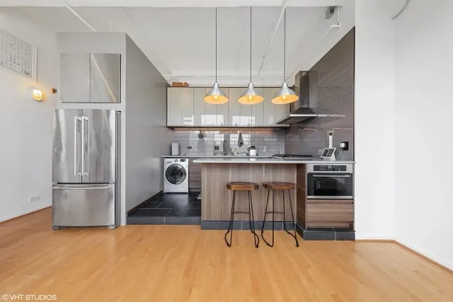 633 S Plymouth Ct 60605 60605-Pope Building-unit#1101-Chicago-IL