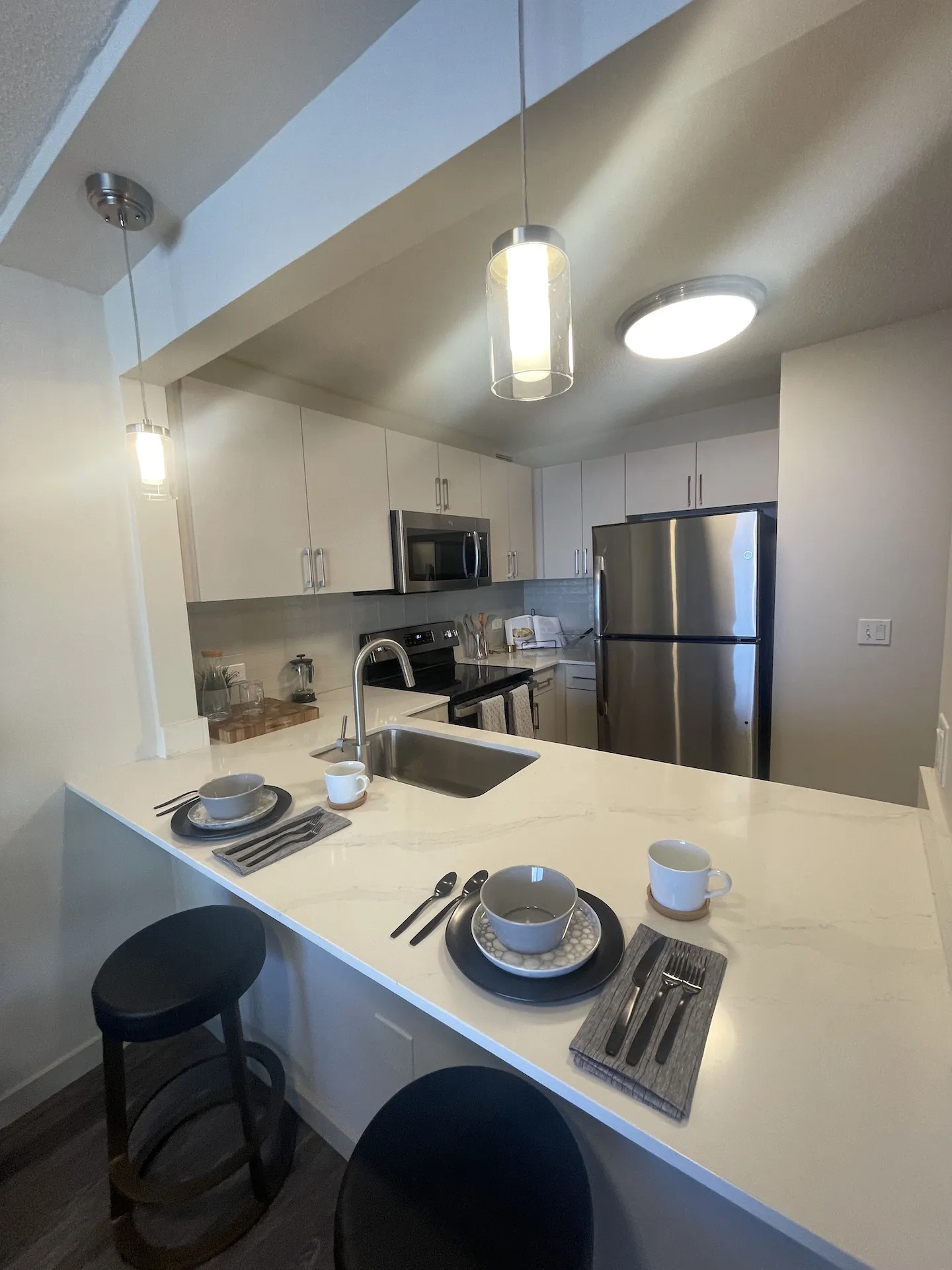 175 N Harbor Dr   60601 60601-unit#1515-Chicago-IL