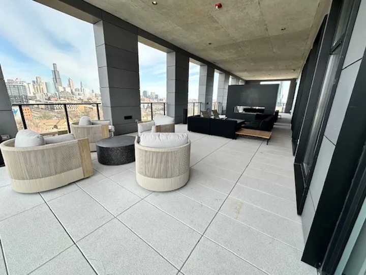 150 N Ashland Ave   60607 60607-unit#328-Chicago-IL