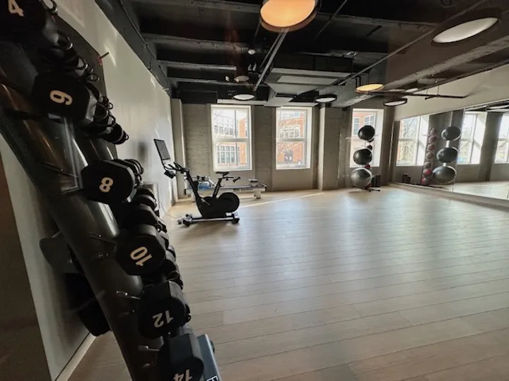 150 N Ashland Ave   60607 60607-unit#328-Chicago-IL