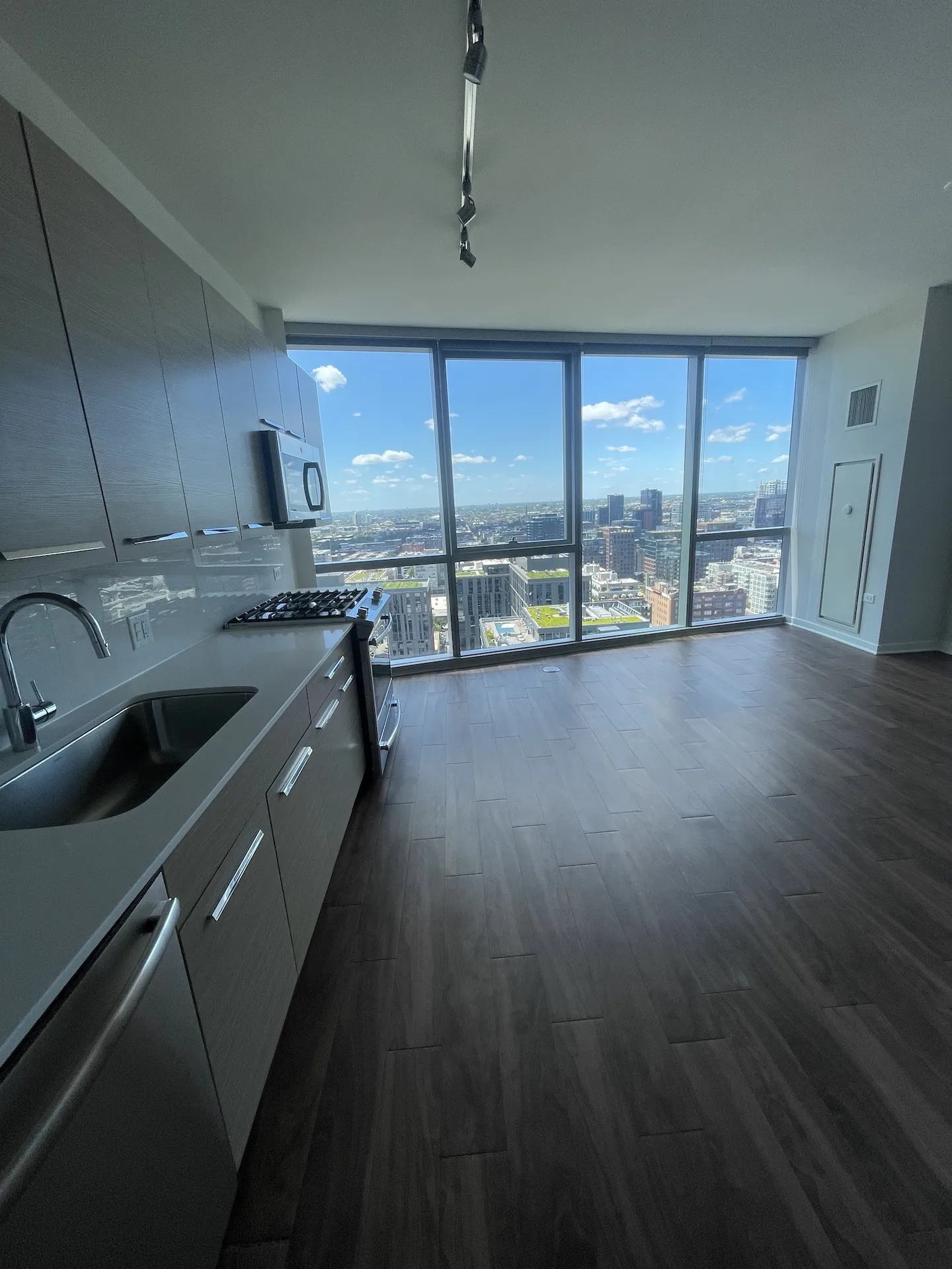 727 W Madison St 60661 60661-unit#1512-Chicago-IL