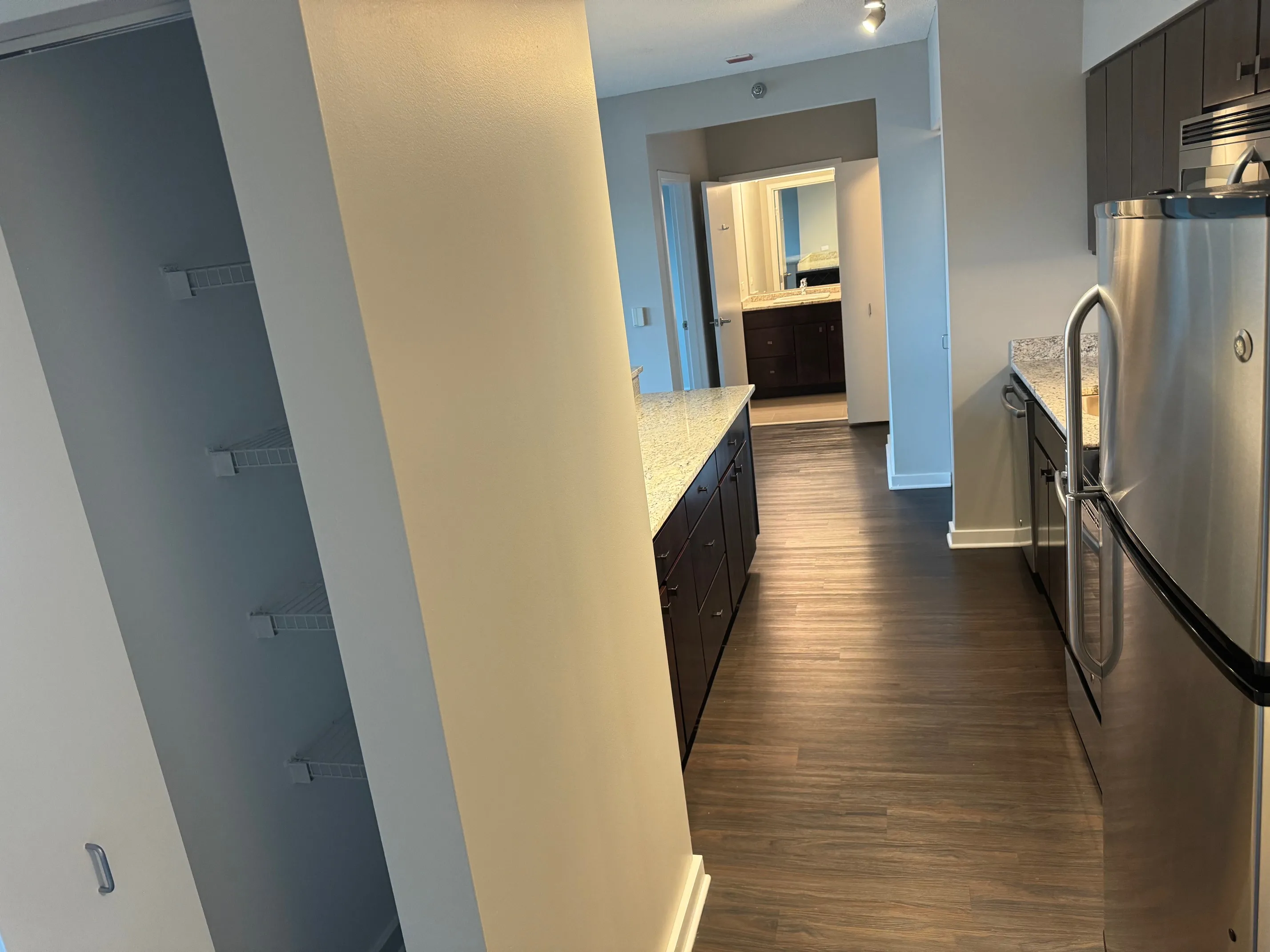 121 W Chestnut St   60610 60610-unit#3406-Chicago-IL