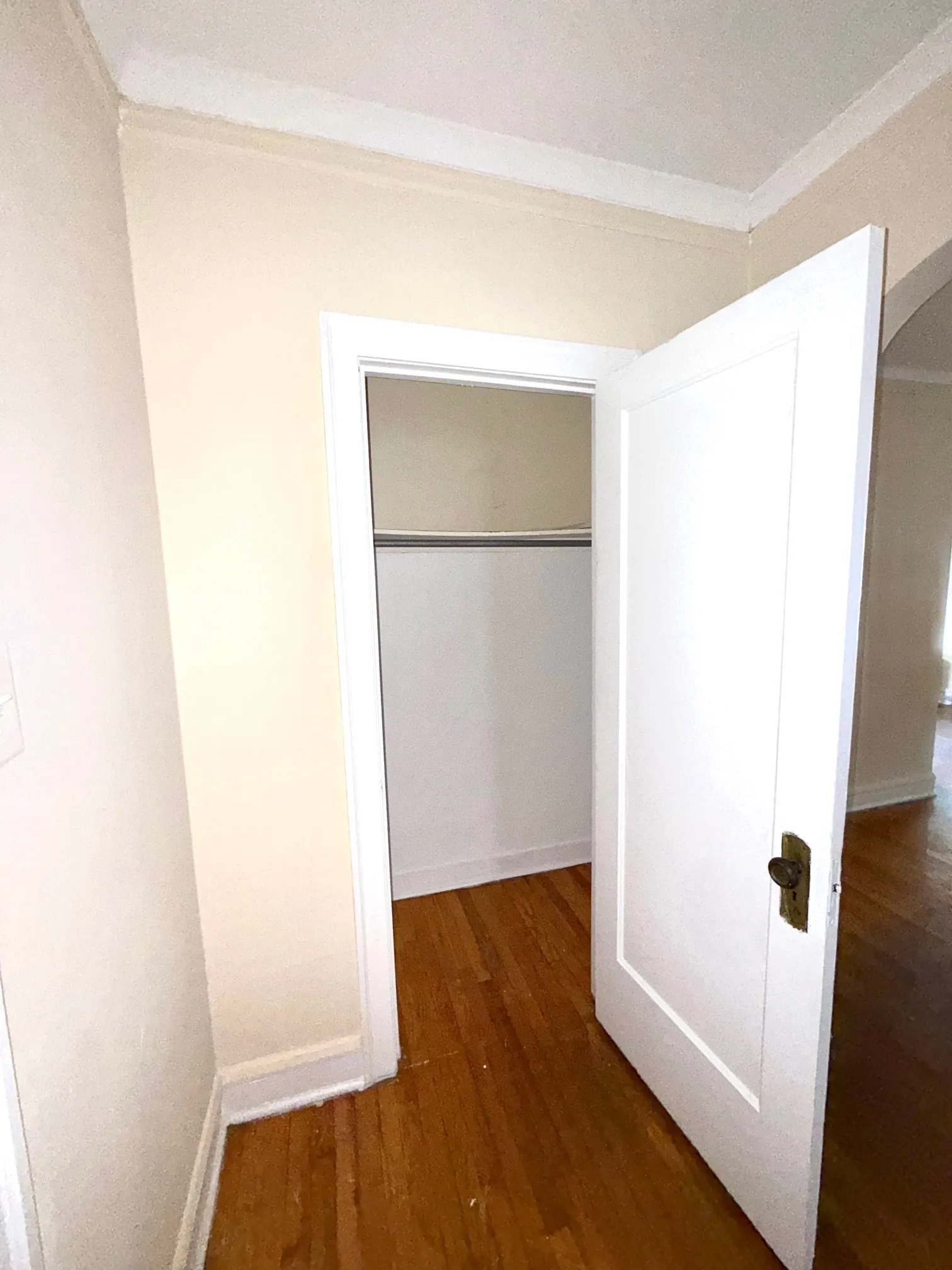 7522 N Hoyne Ave   60645 60645-unit#2N-Chicago-IL