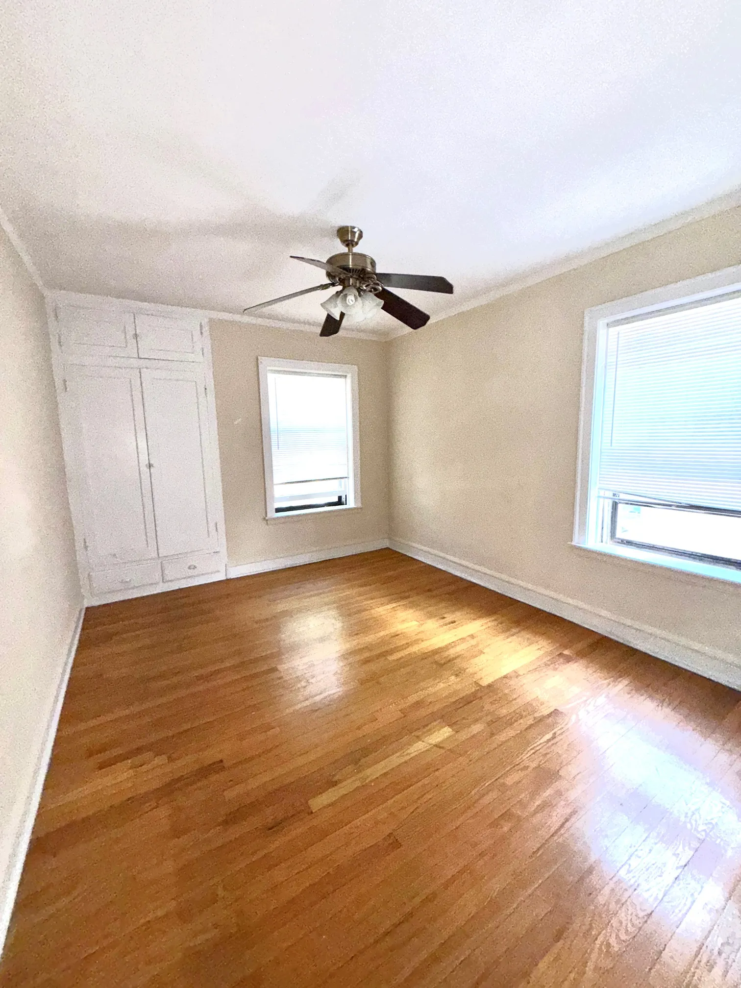 7522 N Hoyne Ave   60645 60645-unit#2N-Chicago-IL