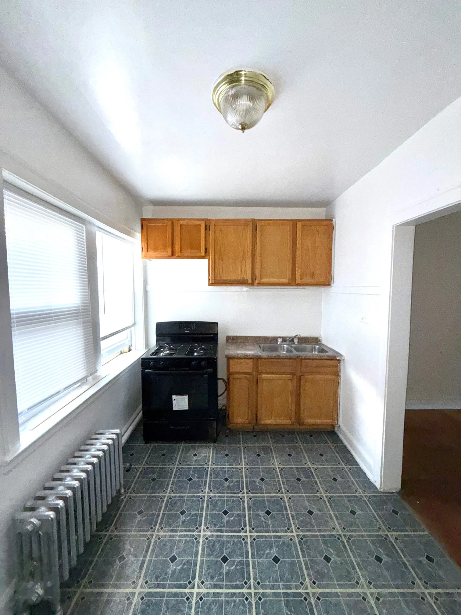 7522 N Hoyne Ave   60645 60645-unit#2N-Chicago-IL