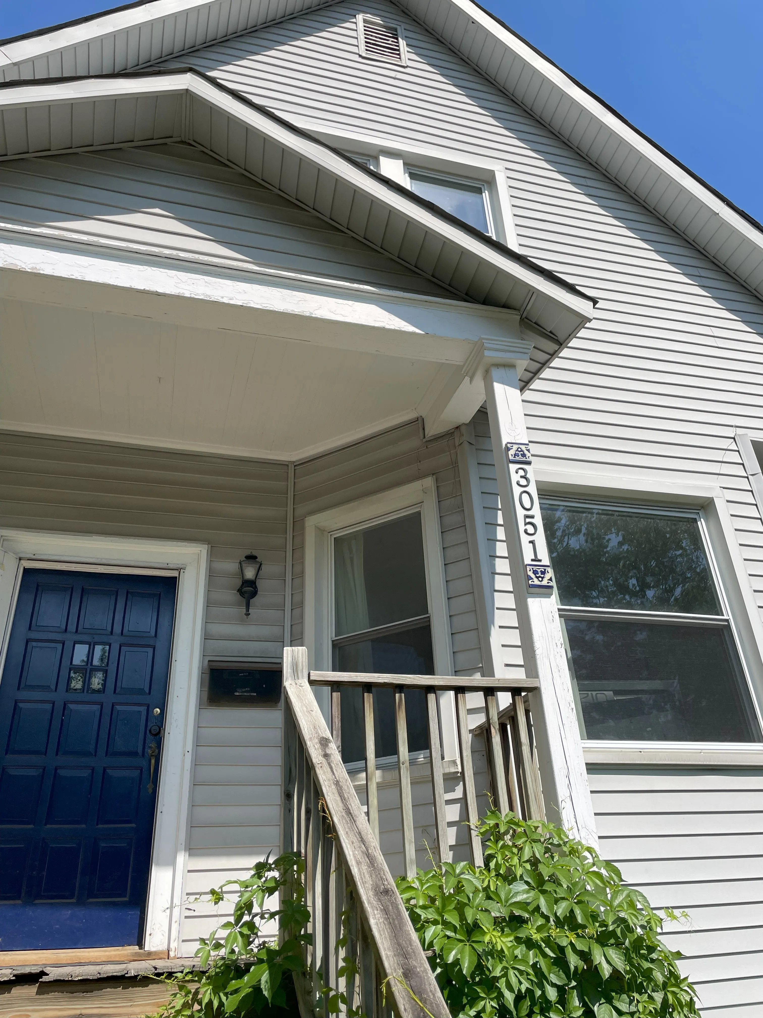 3051 N Sawyer Ave 60618 60618-Chicago-IL