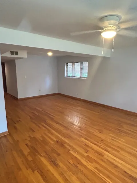 2550 W WINNEMAC AVE 60625-unit#Apt G-Chicago-IL