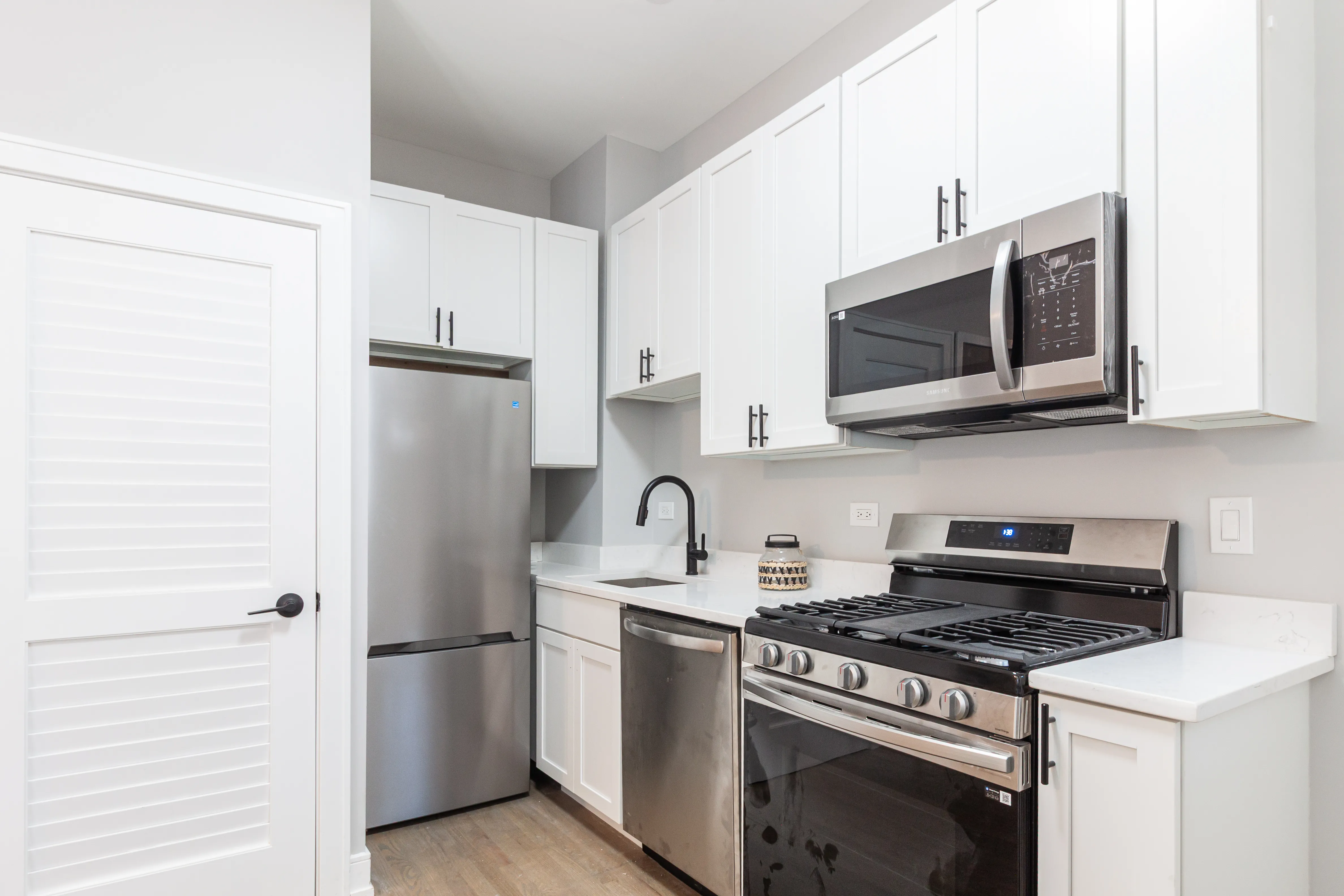 3834 N Wilton Ave 60613 60613-unit#1-Chicago-IL