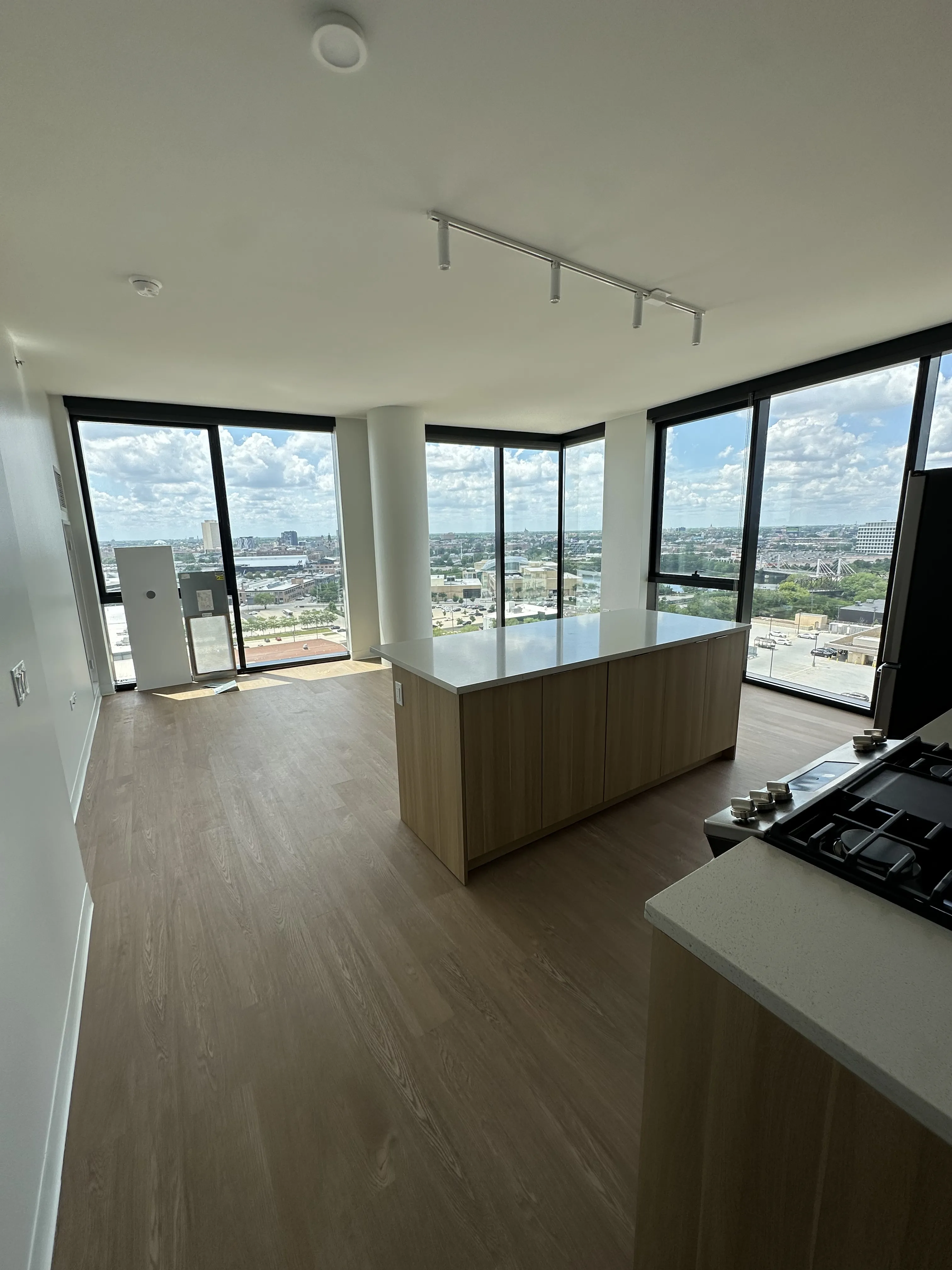 1475 N Kingsbury St 60642 60642-unit#601-Chicago-IL