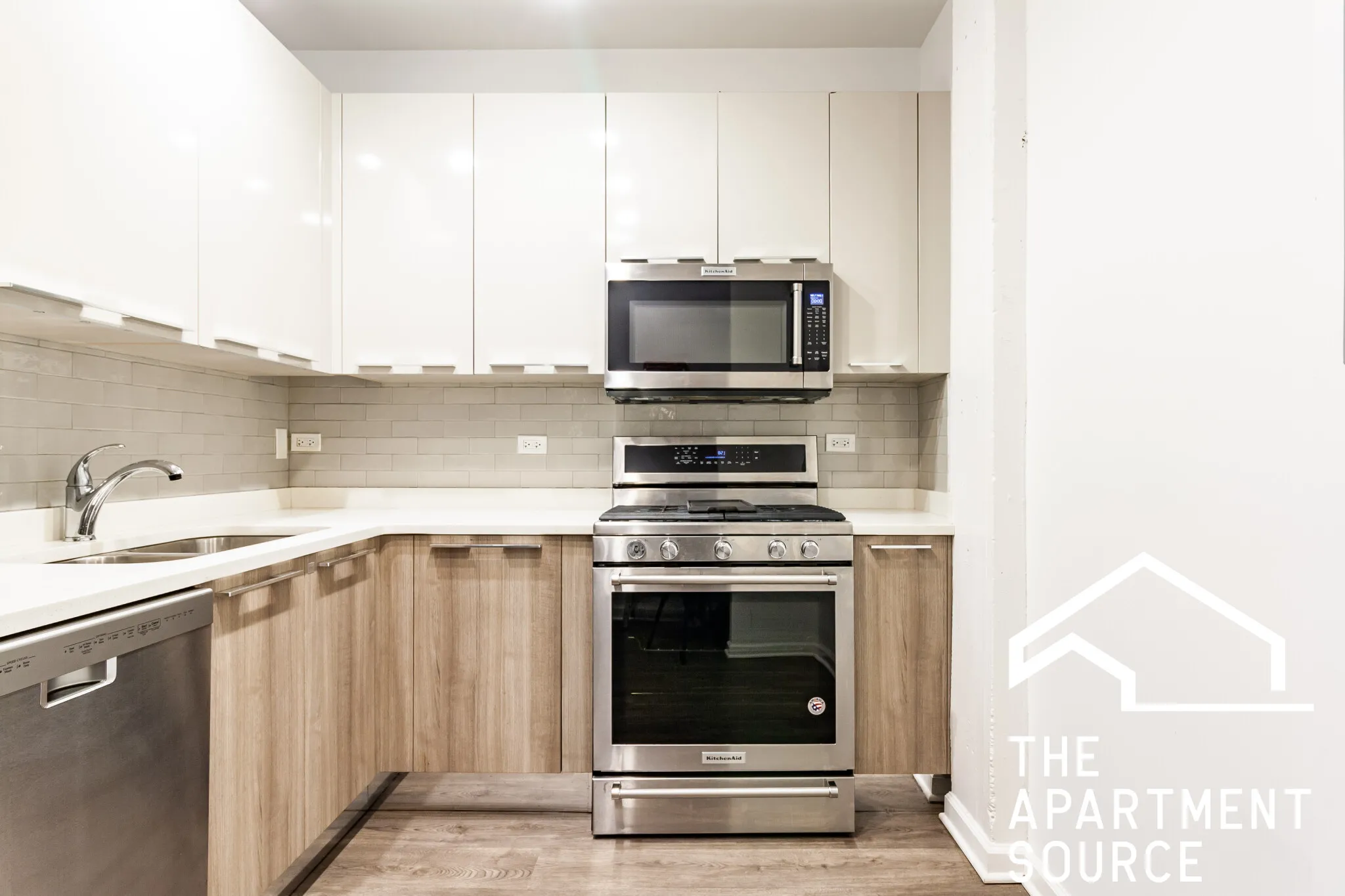 932 W Dakin St 60613 60613-unit#404-Chicago-IL