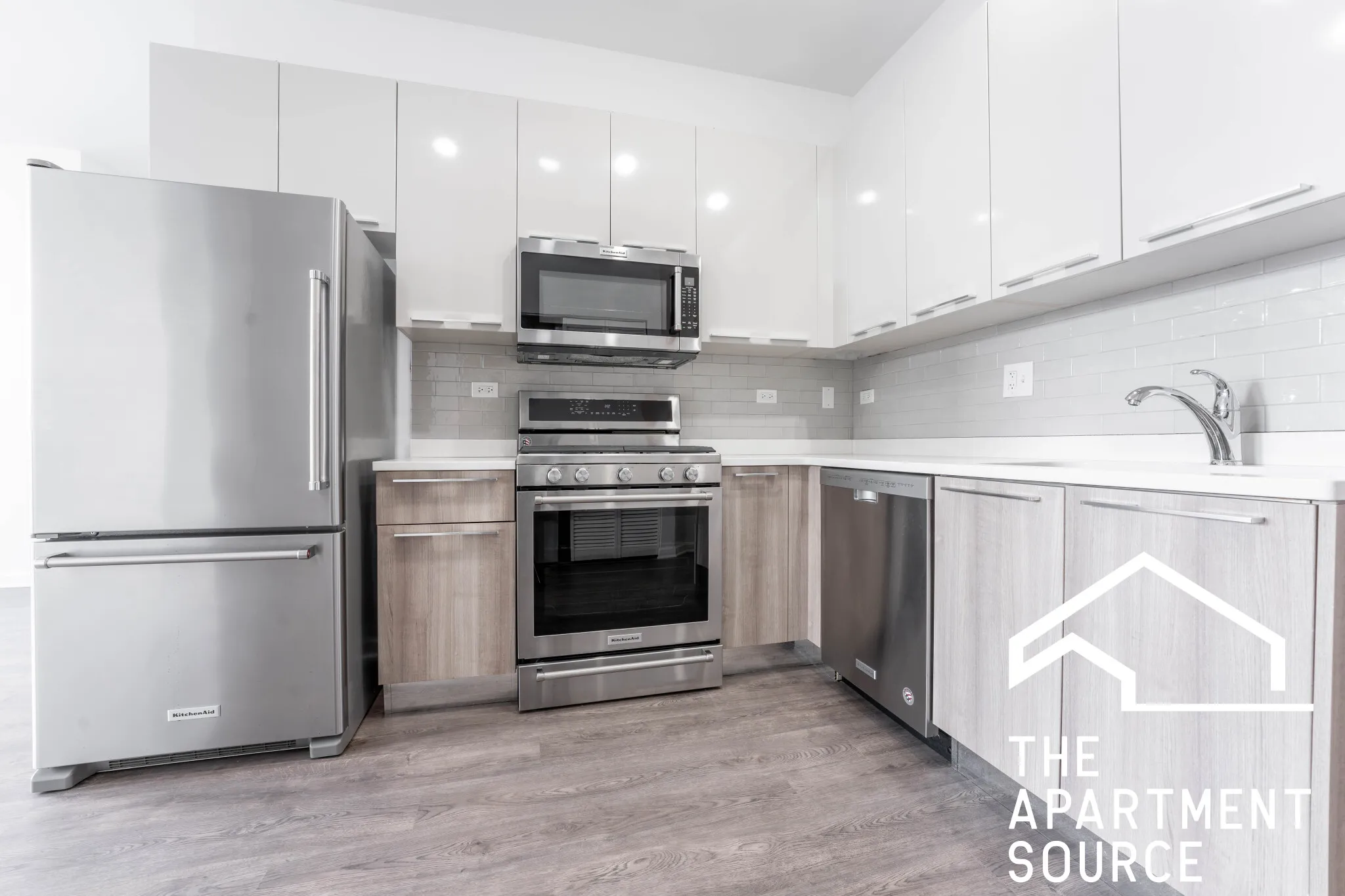 932 W Dakin St 60613 60613-unit#301-Chicago-IL