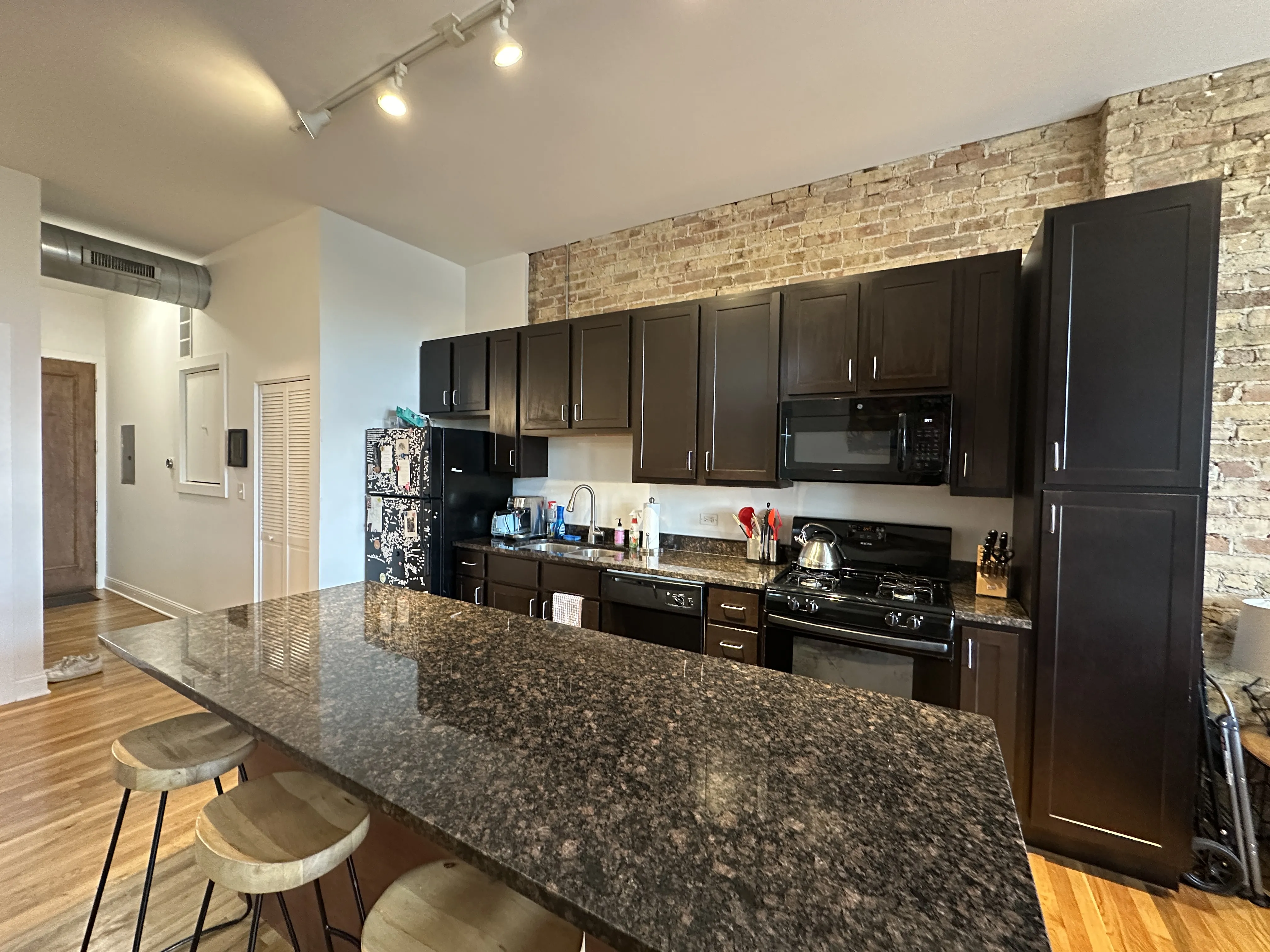 1958 N MWAUKEE AVE 60647-1958 Milwaukee-unit#3-F-Chicago-IL