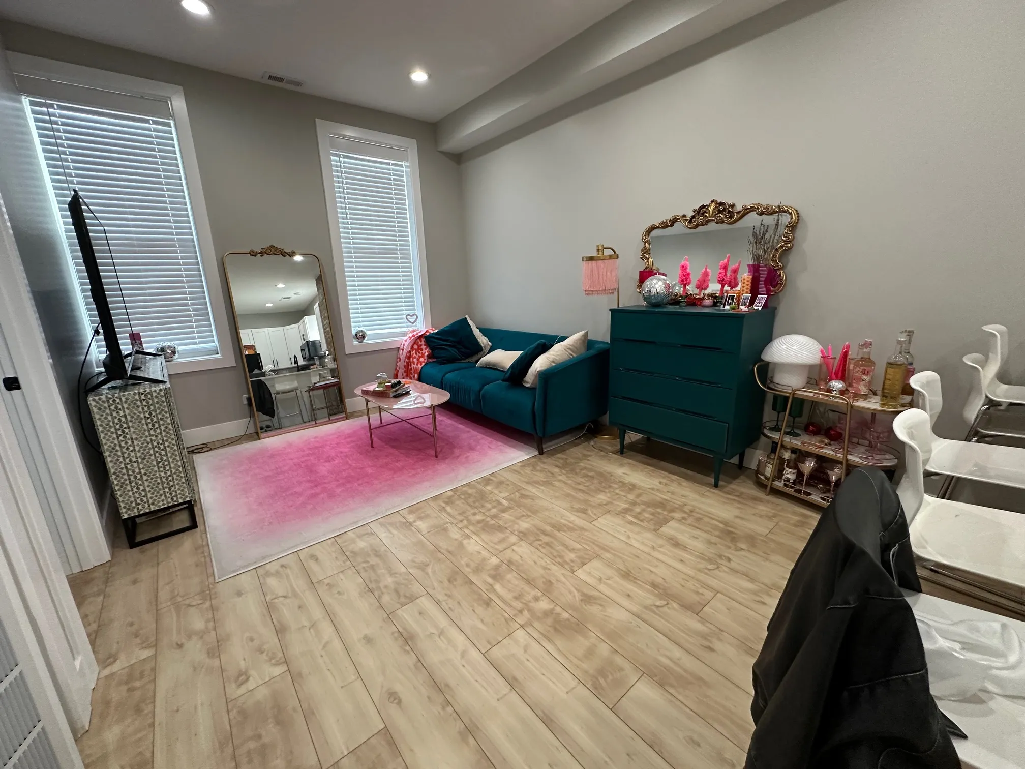 2243 W 23rd Pl 60608 60608-unit#3F-Chicago-IL