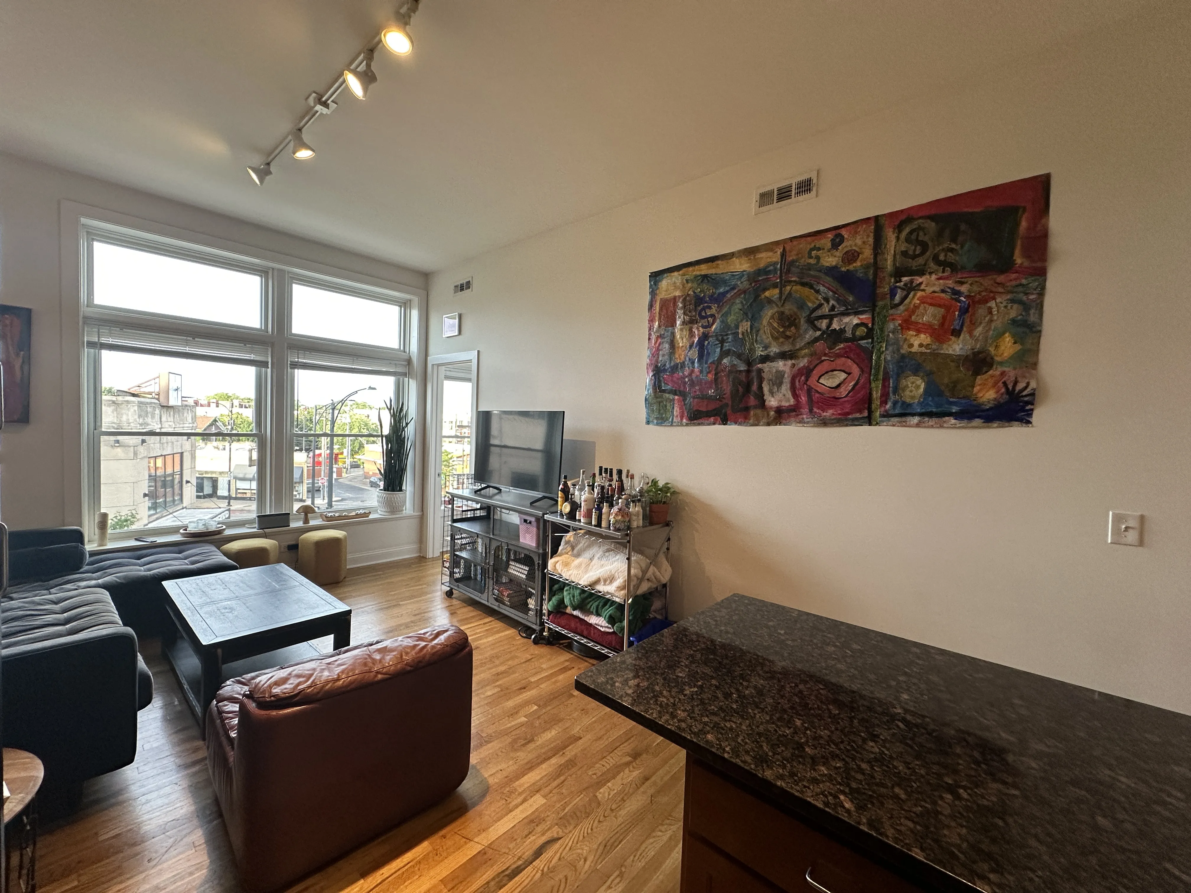 1958 N MWAUKEE AVE 60647-1958 Milwaukee-unit#3-F-Chicago-IL