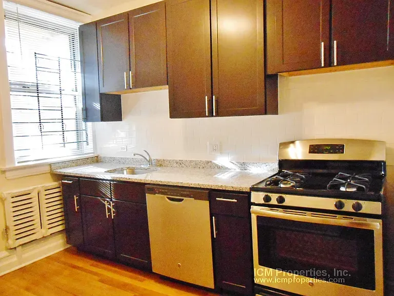 1607 W Berteau Ave 60613 60613-unit#2-Chicago-IL