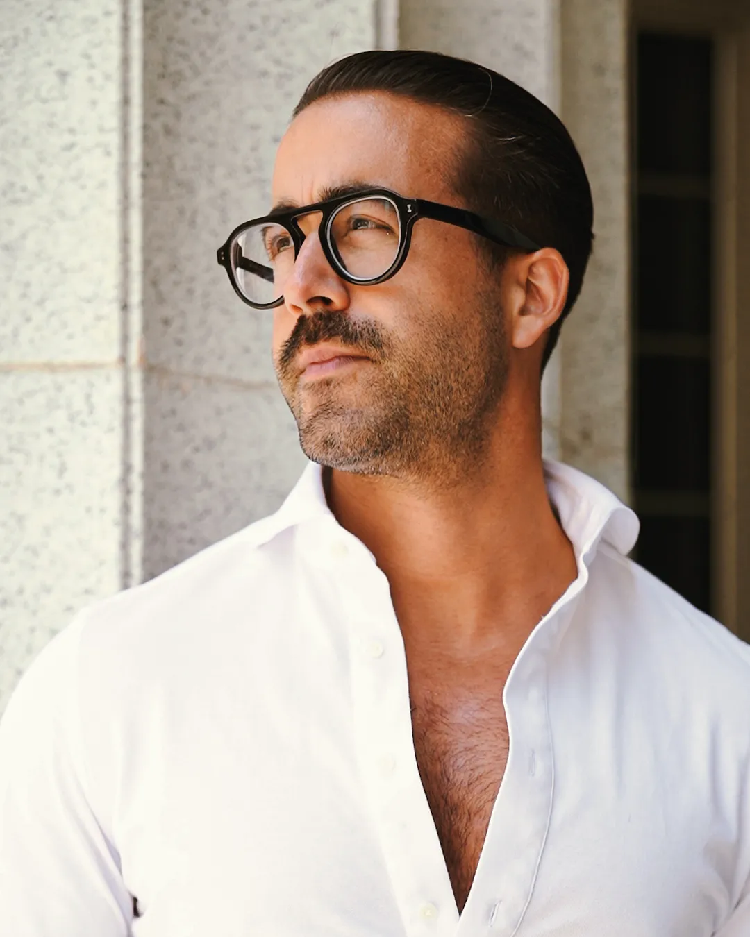 nicholas_crown_social_sizzle