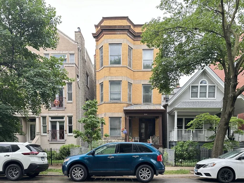 3242 N Racine, , 60657 60657-unit#4-Chicago-IL