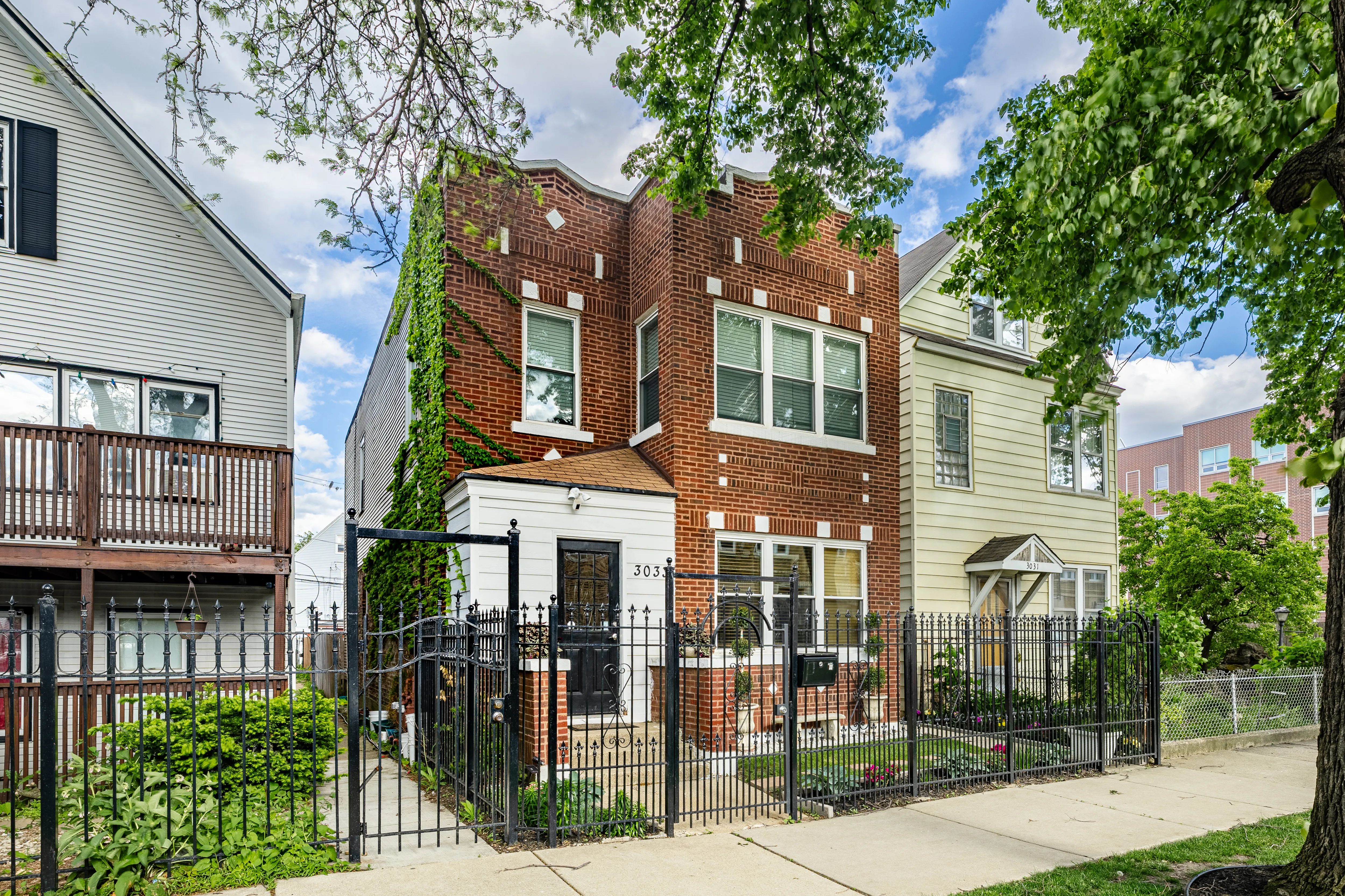 3033 N Monticello Ave 60618 60618-unit#2-Chicago-IL