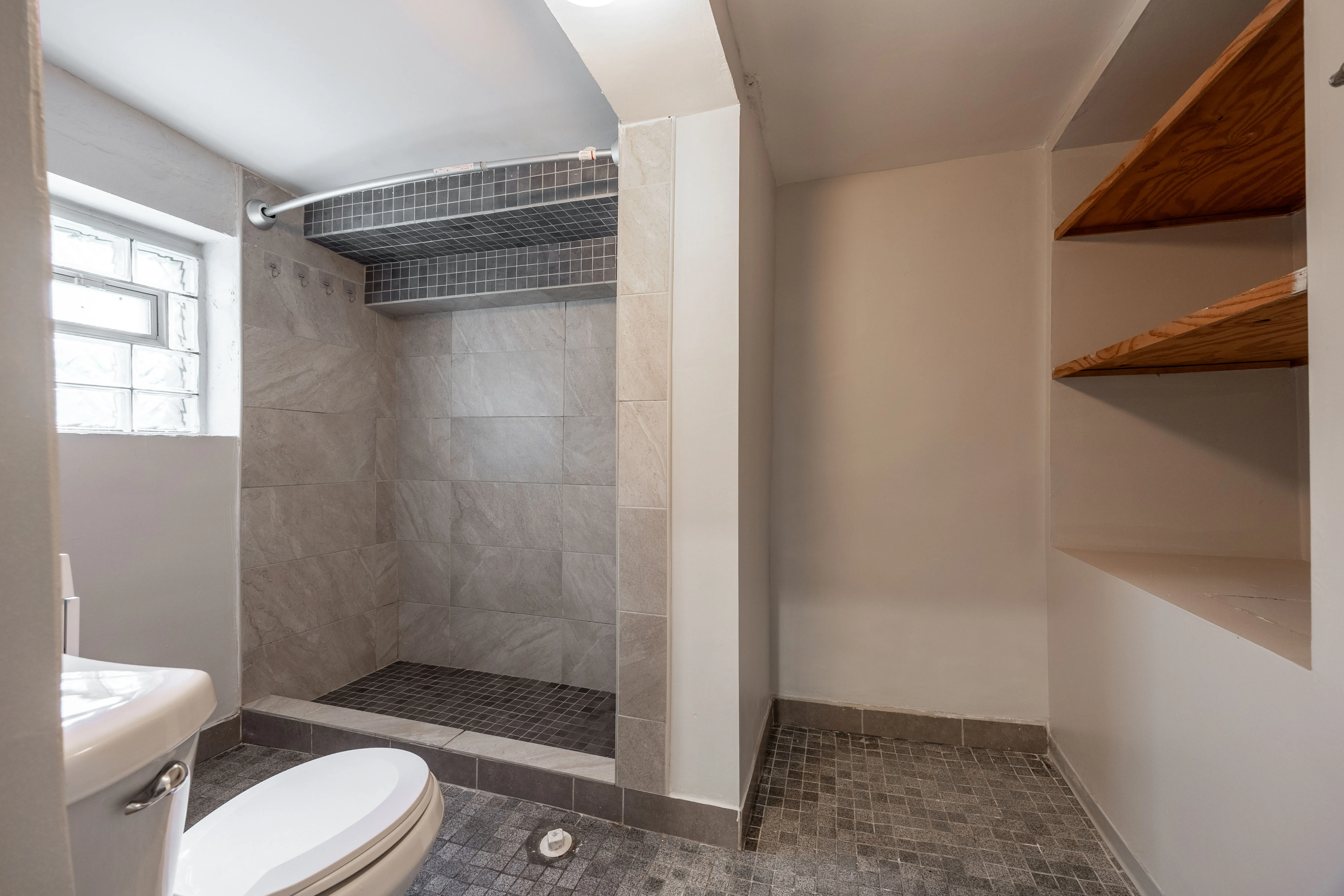 1010 N Kedzie Ave 60651 60651-unit#1-Chicago-IL