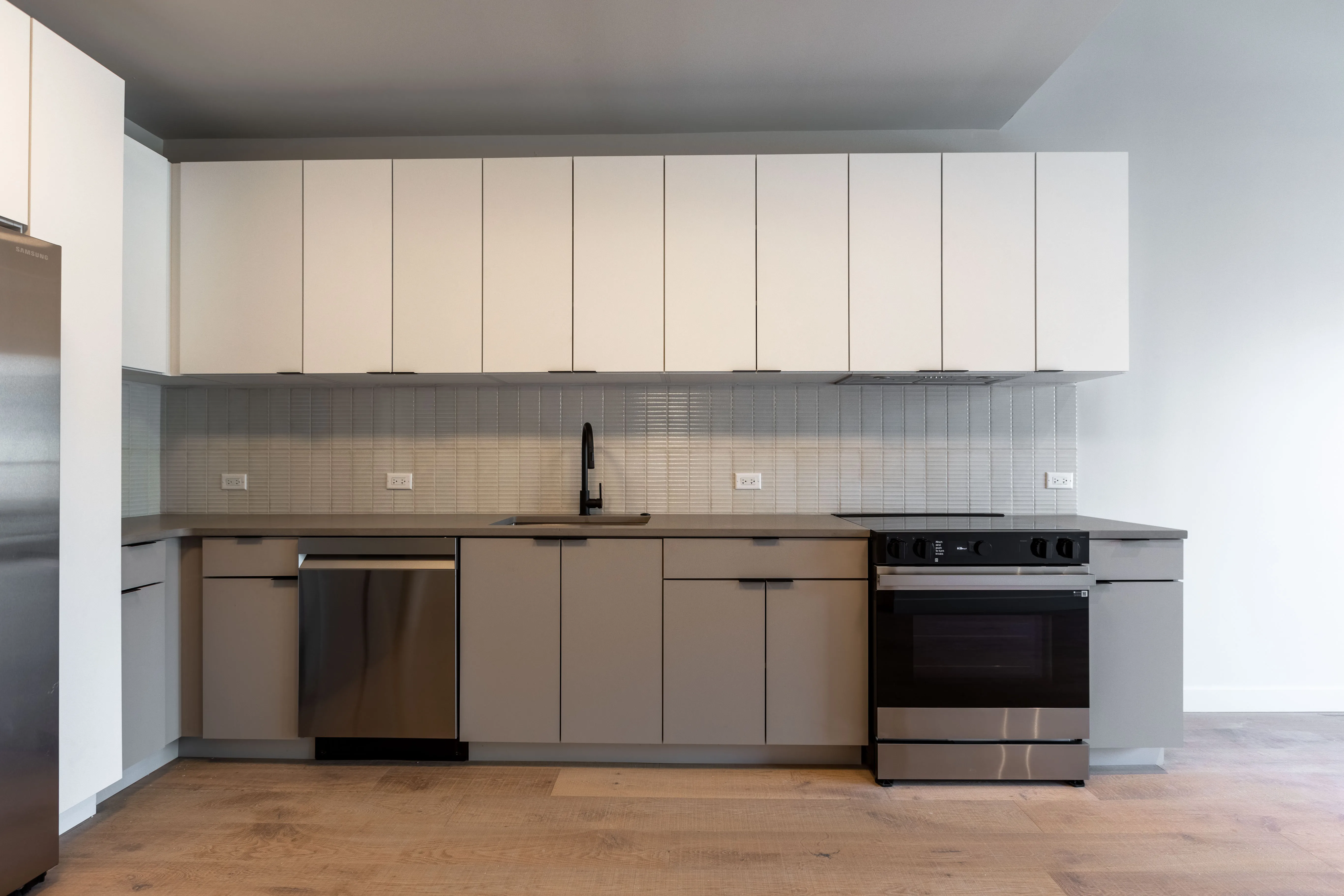 1706 Sherman Ave 60201 60201-The Varsity Apartments-unit#307-Evanston-IL