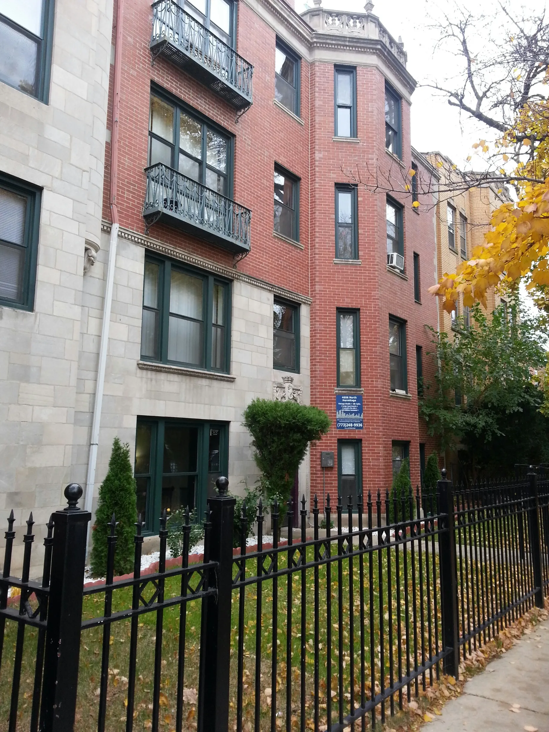 exterior of 4606 N Hermitage Apartments with trees