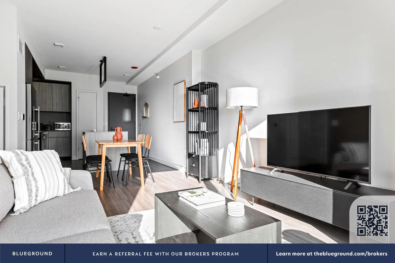 1210 S Indiana Ave   60605 60605-NEMA-unit#ID777-Chicago-IL